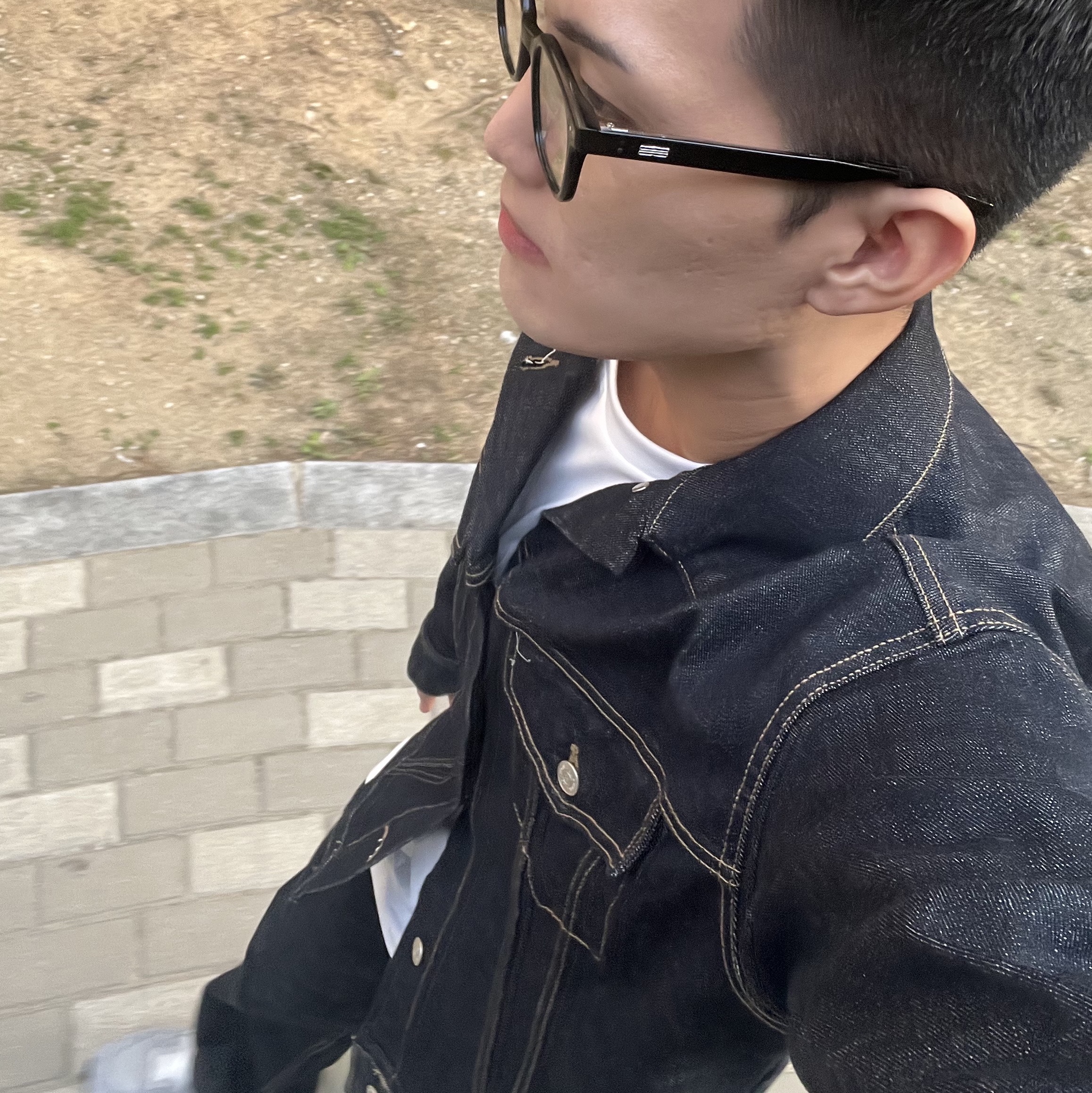 Gentle Monster Evan 01 Black 착용 스타일 - 1