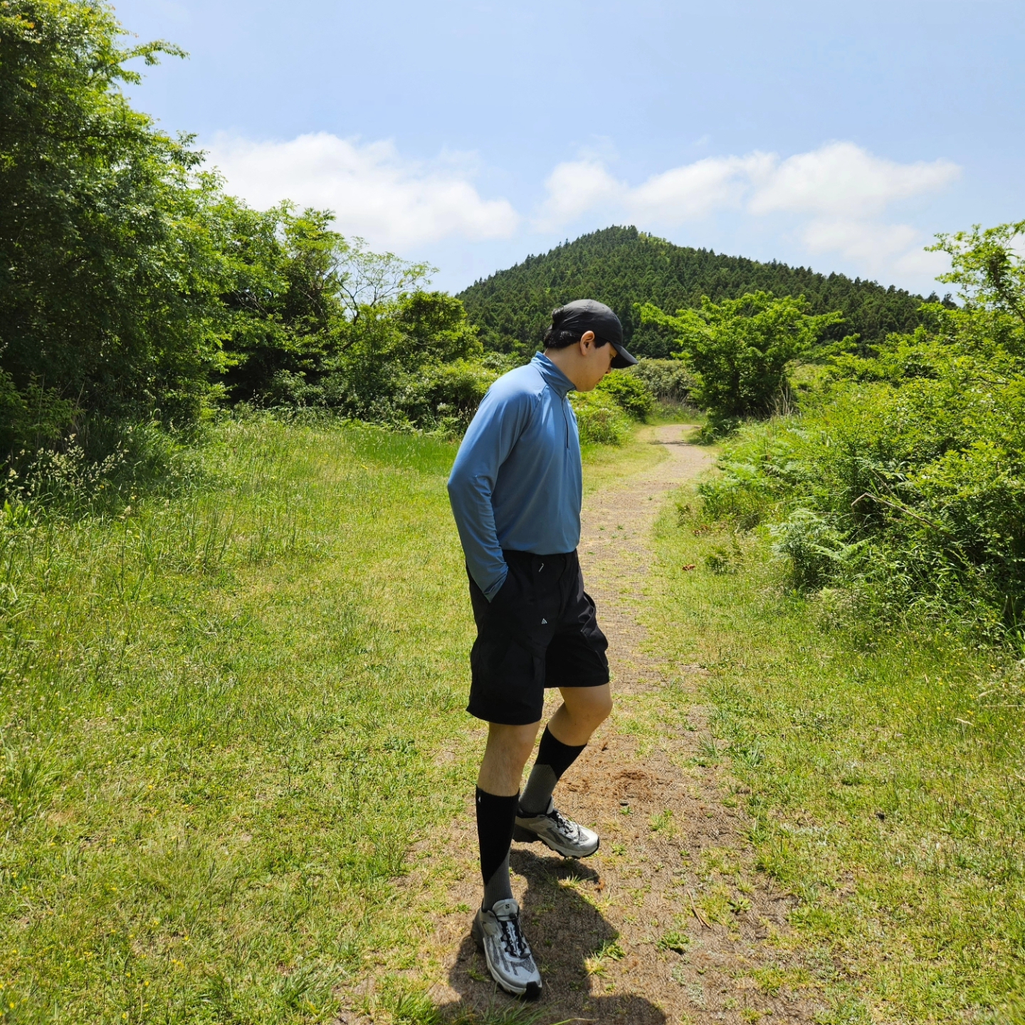 Nike ACG Trail Cap Black, Nike ACG Smith Summit Cargo Pants Black - Asia 착용 스타일 - 6