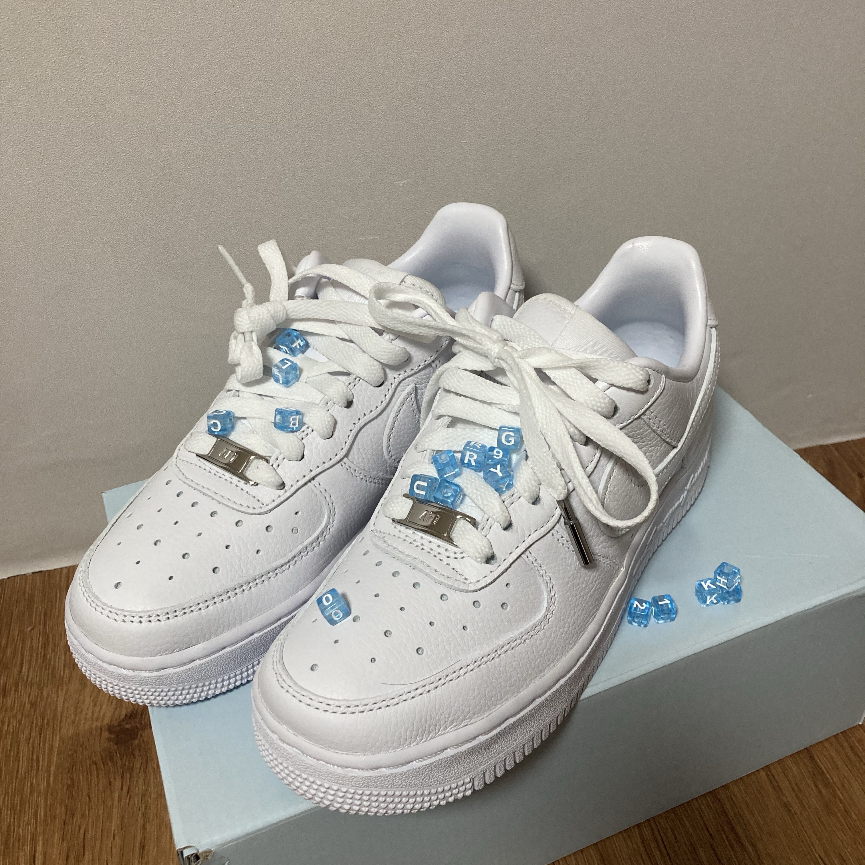 Nike x Drake Nocta Air Force 1 Low SP Certified Lover Boy White 착용 스타일