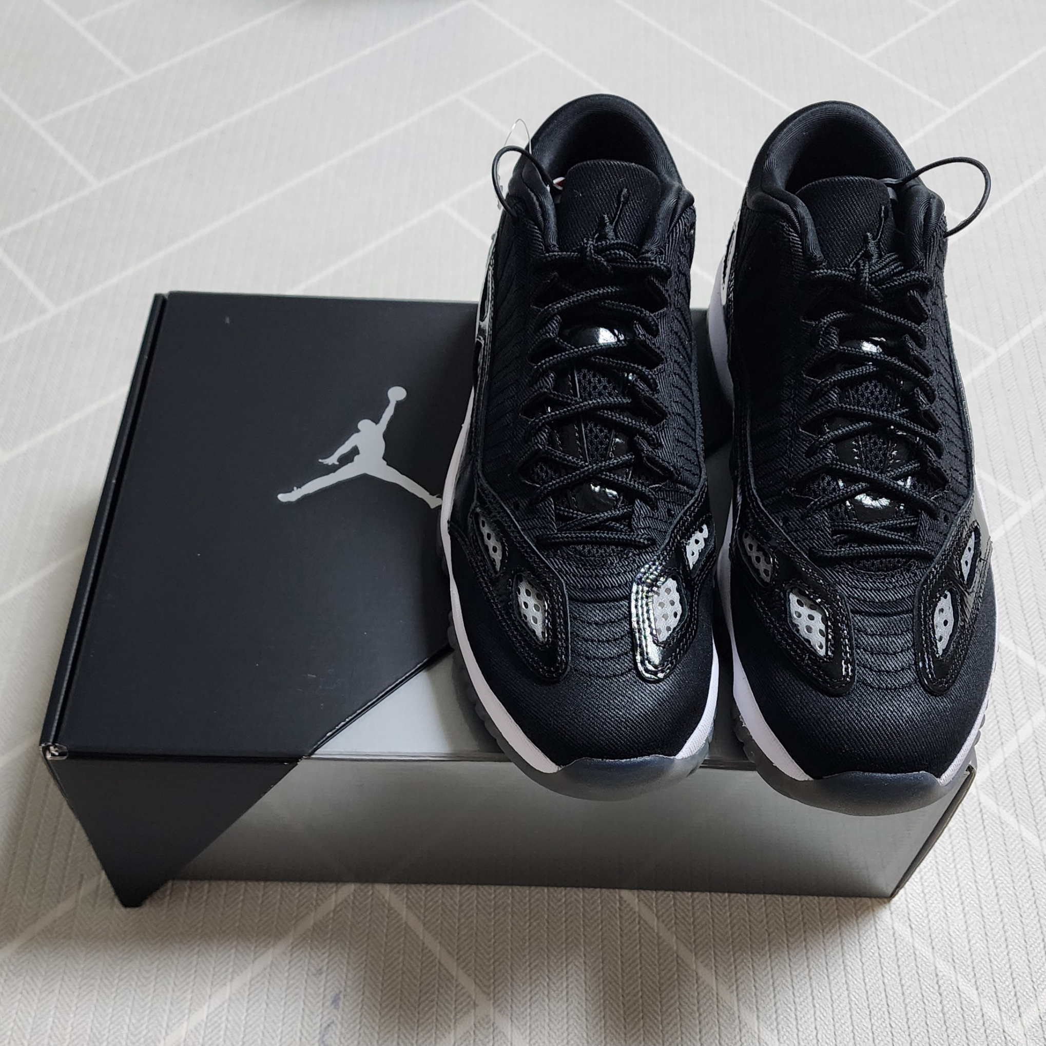 Jordan 11 Retro Low IE Craft 착용 스타일