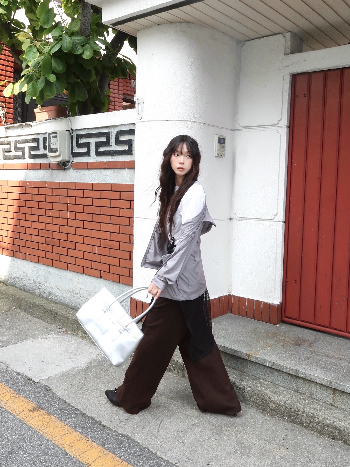 Bufotox Songgwa 1 Wing Button Pants 착용 스타일 - 1