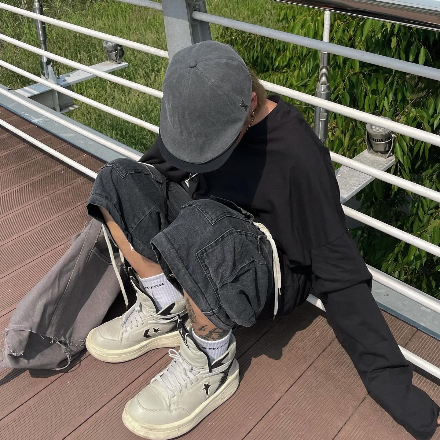 Converse x Drkshdw Turbowpn Pelican 착용 스타일 - 7