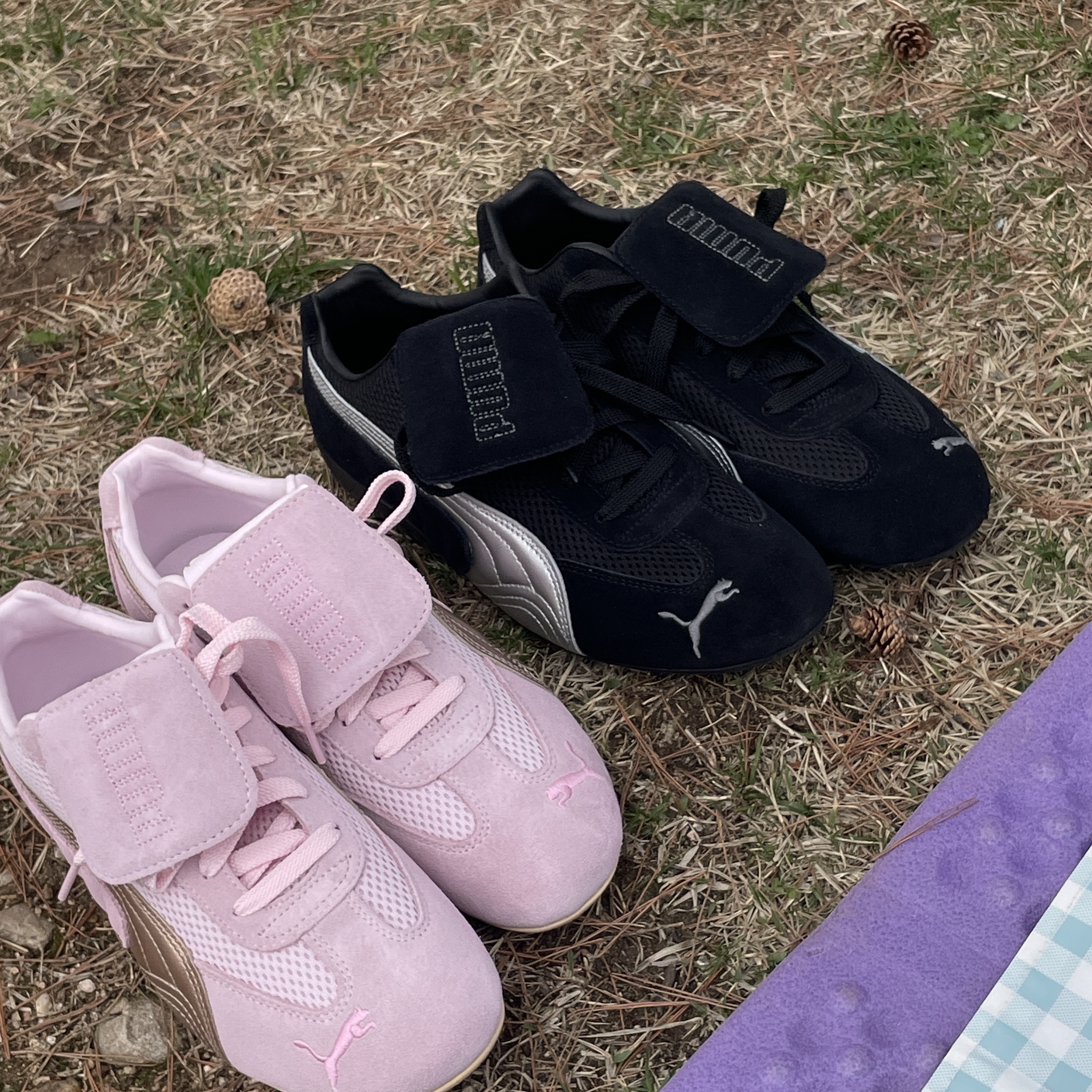 Puma x Open Yy Speedcat Black Shadow Gray, Puma x Open Yy Speedcat Whisp of Pink Chamomile 착용 스타일