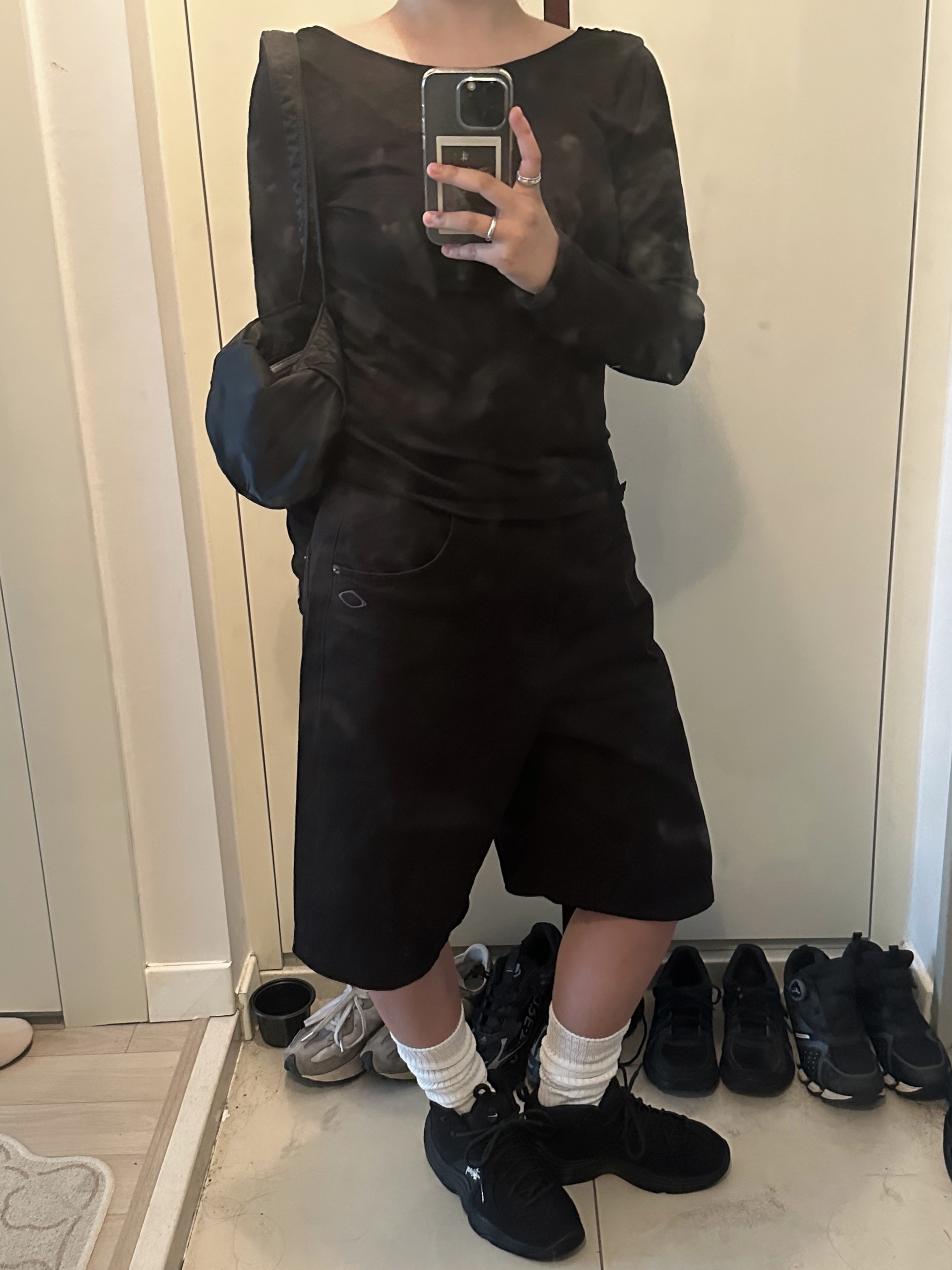 Nike x Stussy Air Penny II Black, (W) Mischief Bermuda Pants Black 착용 스타일