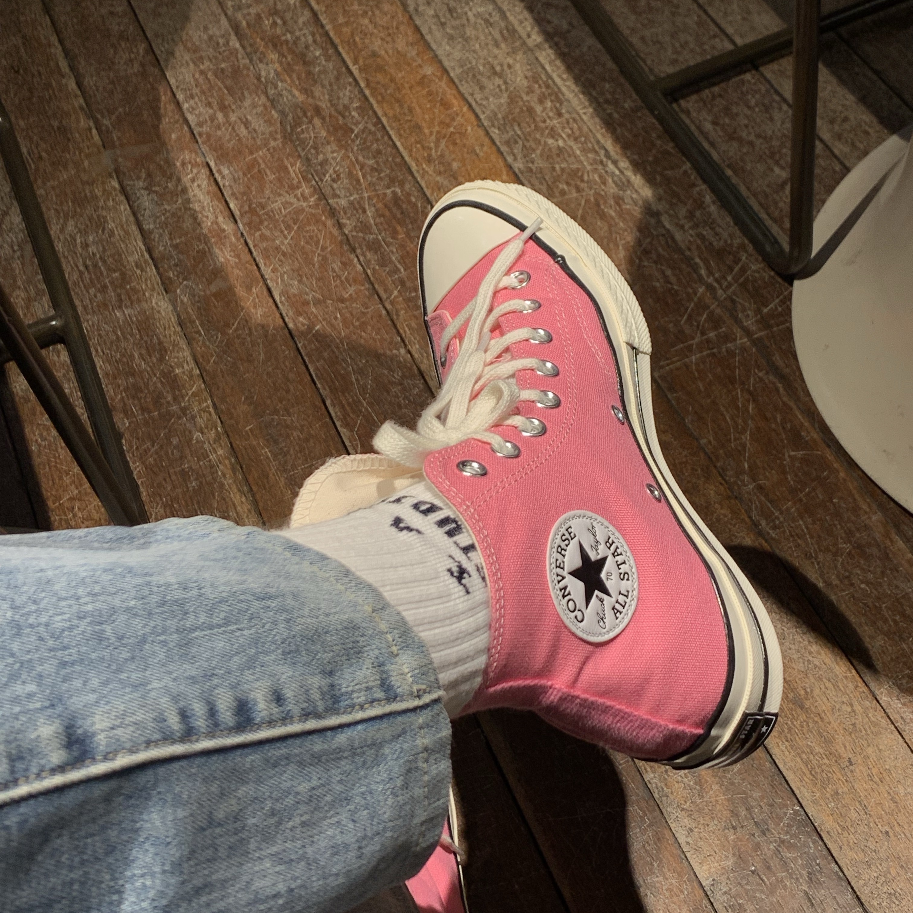 Converse Chuck 70 High Vintage Canvas Pink, IAB Studio Socks White (5 Pack) 착용 스타일