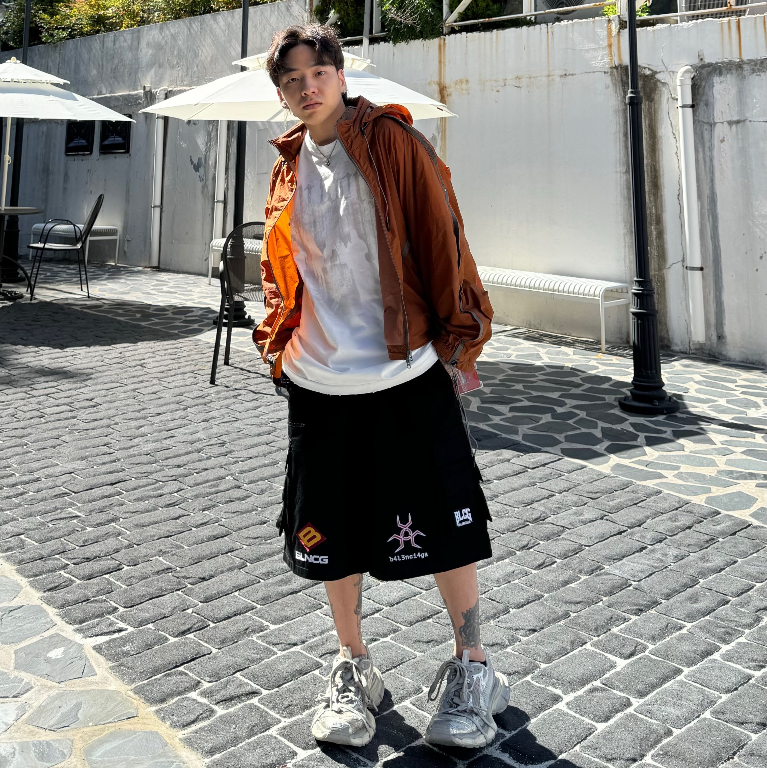 Balenciaga 3XL Sneakers Light Beige 착용 스타일 - 1