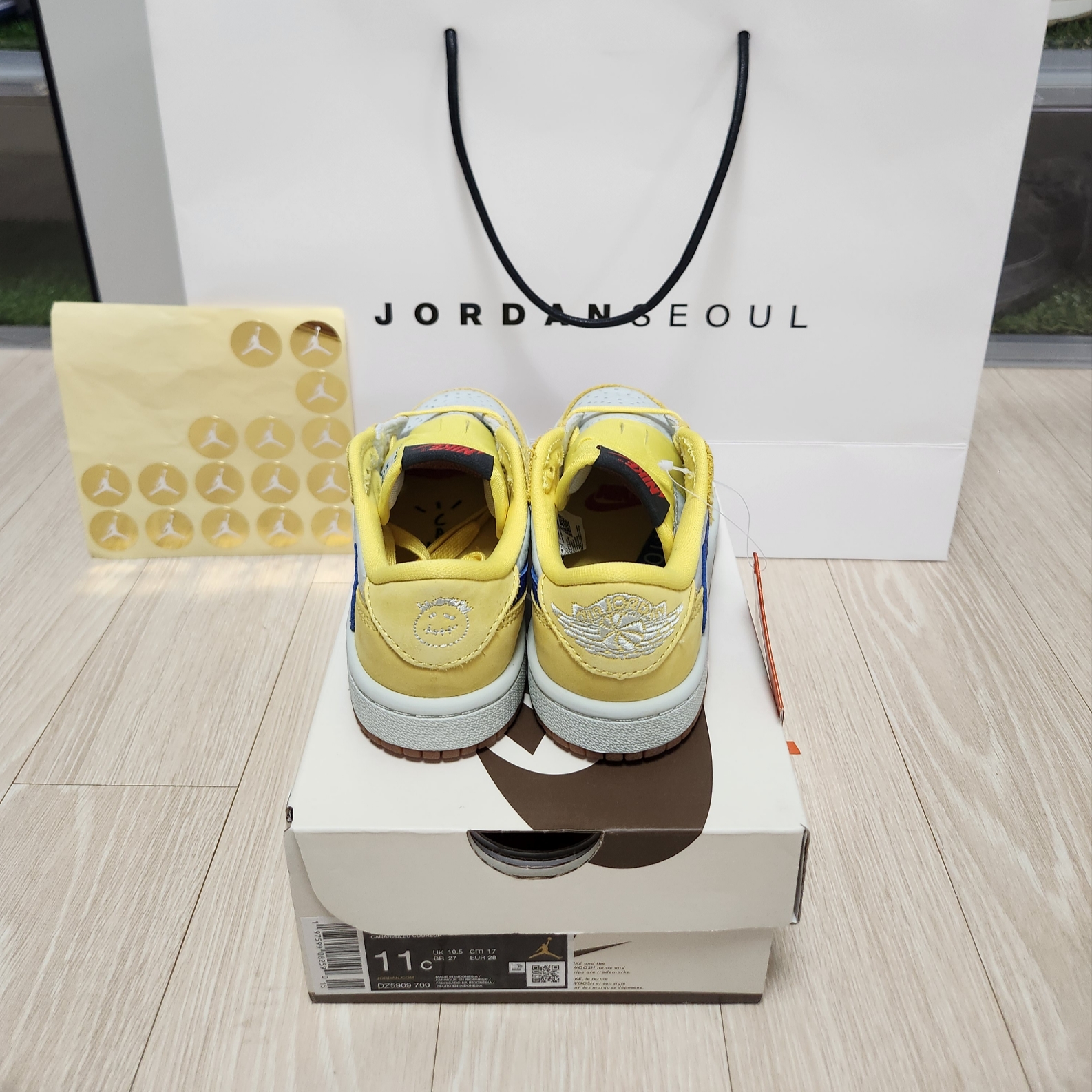 (PS) Jordan 1 x Travis Scott Retro Low OG SP Canary 착용 스타일 - 3