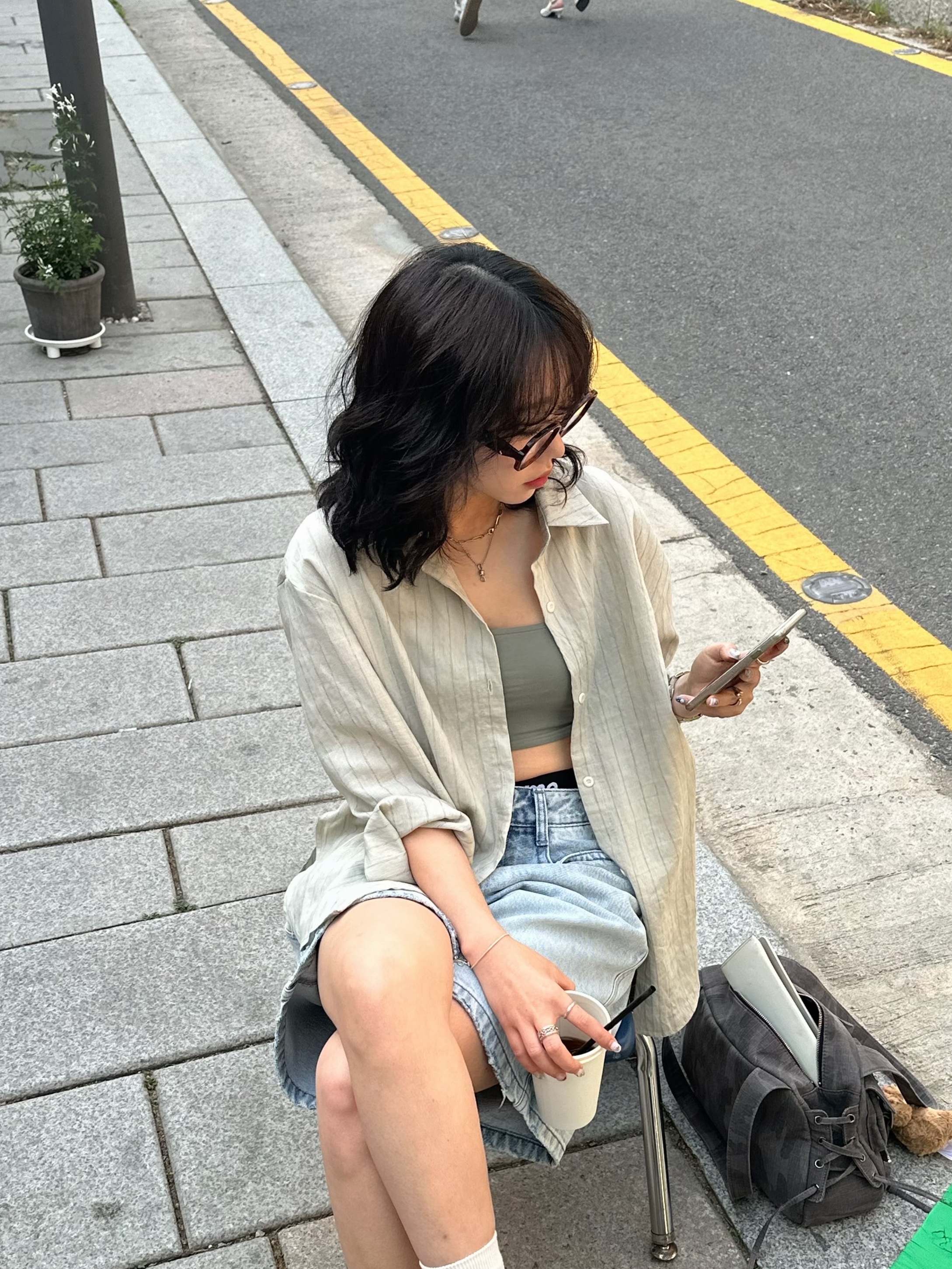 Gentle Monster x Maison Margiela MM114 Tortoiseshell Clear 착용 스타일 - 3