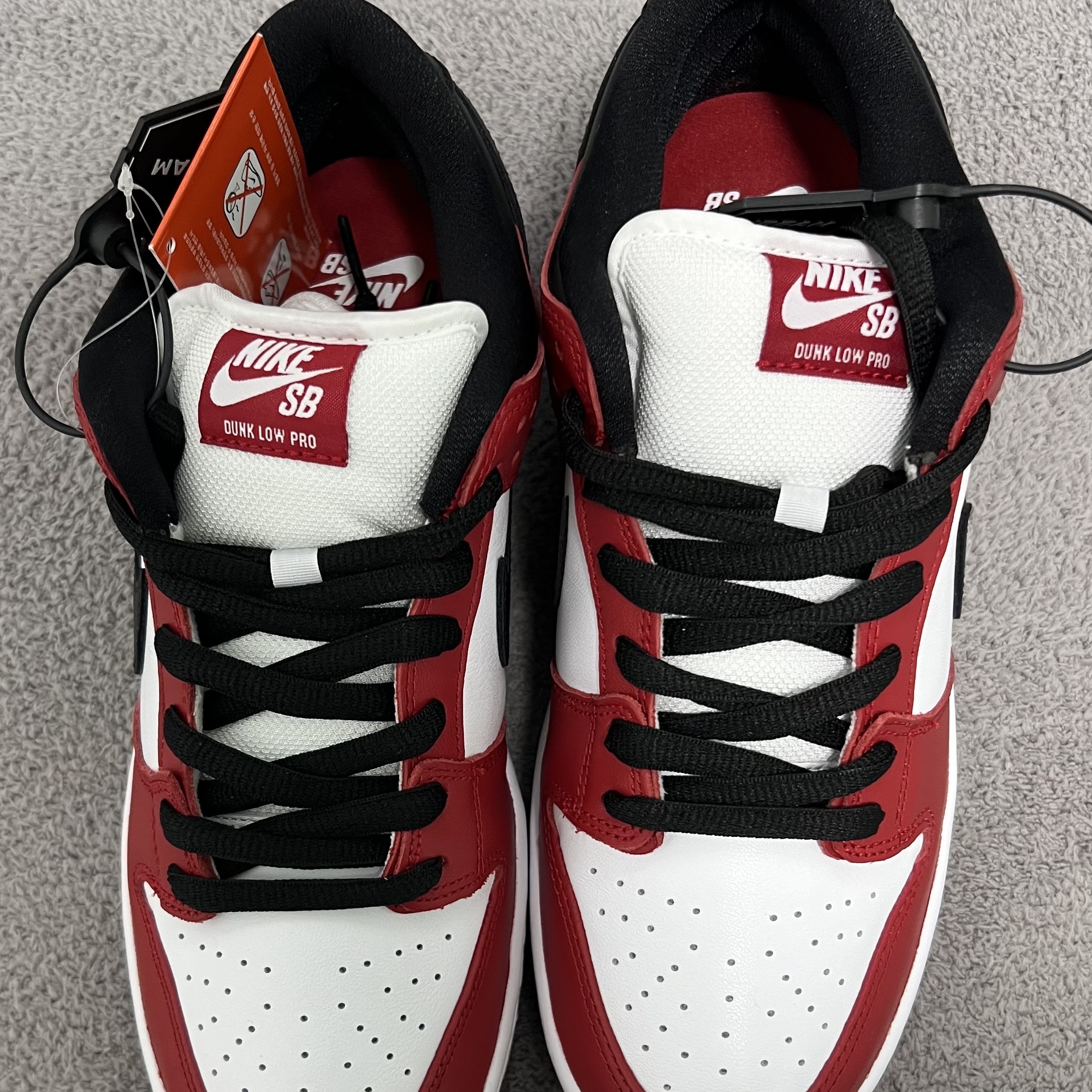 Nike SB Dunk Low Pro Chicago 착용 스타일