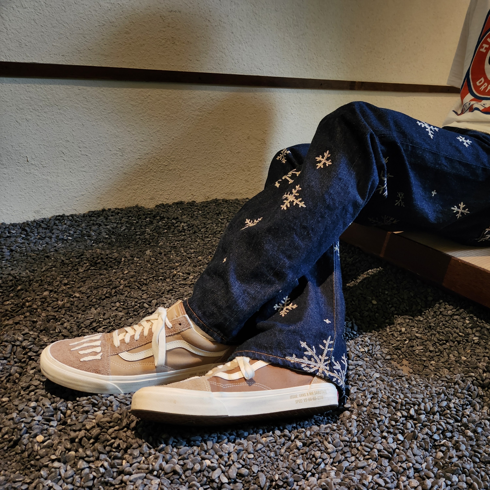Vans x Mark SBTG Old Skool Incense 착용 스타일