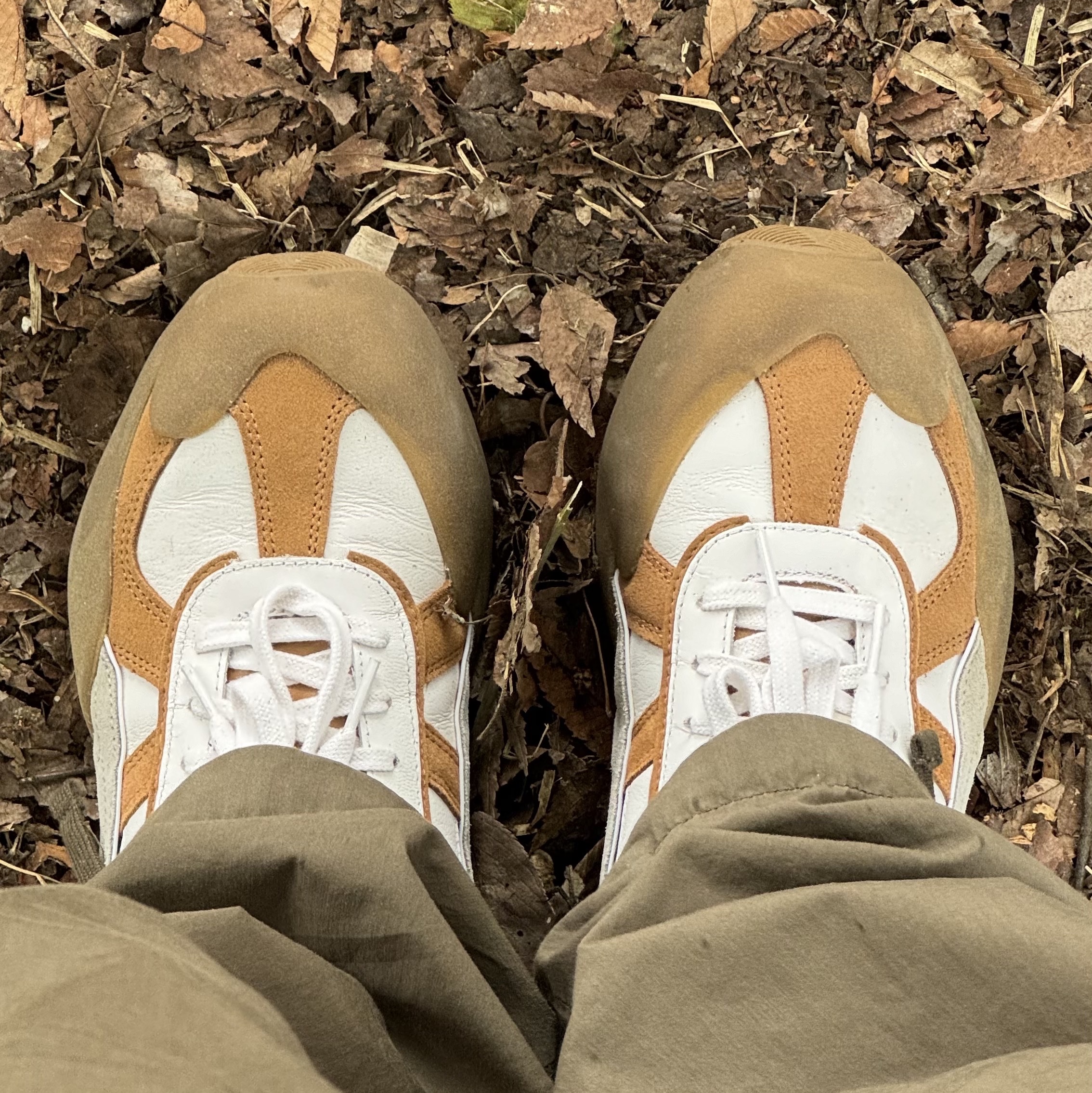 Puma Vaderon White Gum 착용 스타일