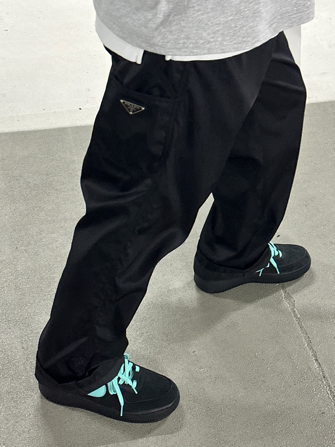 Nike x Tiffany & Co. Air Force 1 Low SP 1837 착용 스타일 - 1