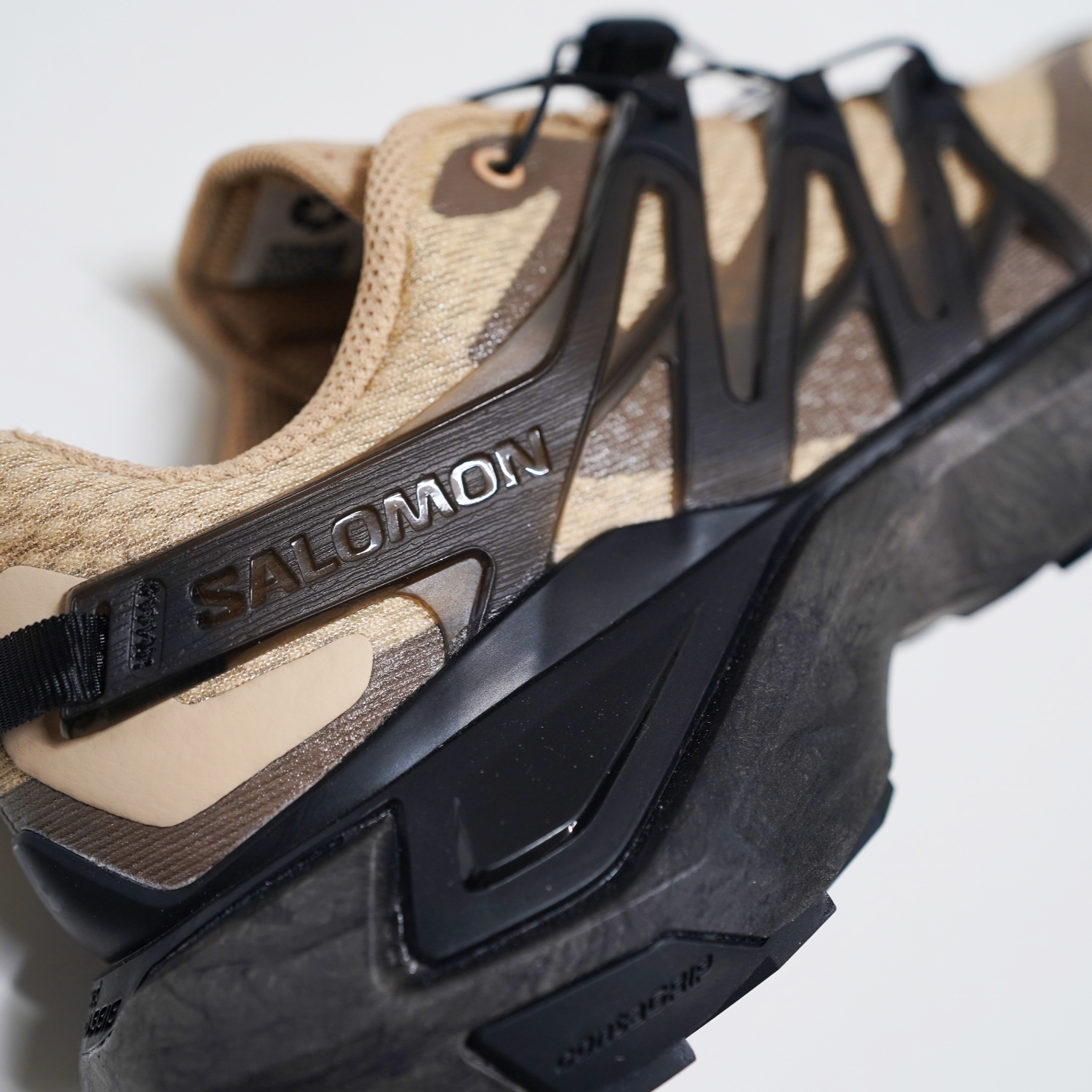Salomon XT PU.RE ADV White Pepper Black Falcon, Salomon XT PU.RE ADV Black Phantom 착용 스타일 - 6