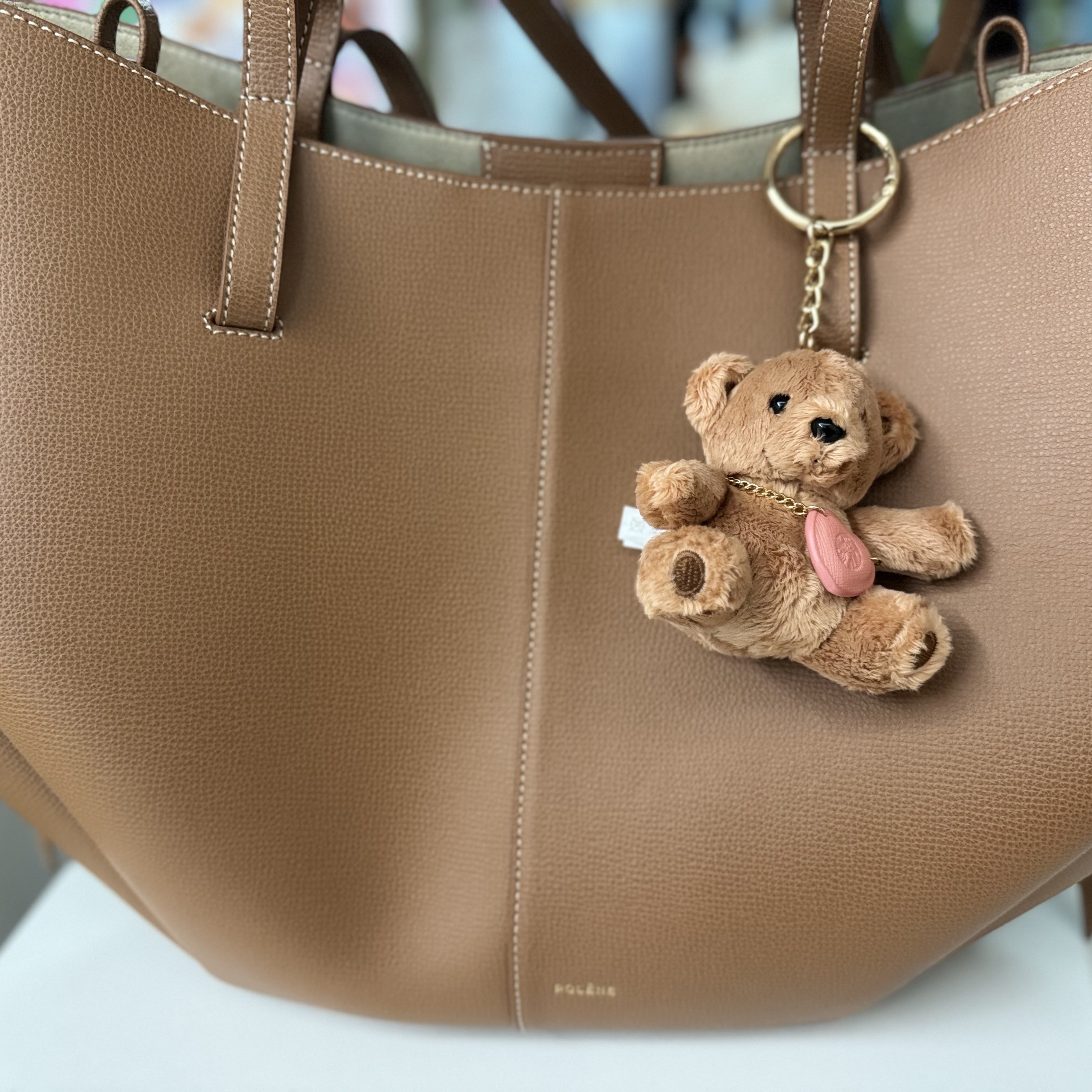 Starbucks Be Mine Bear Fabric Keychain, Polene Cyme Camel 착용 스타일