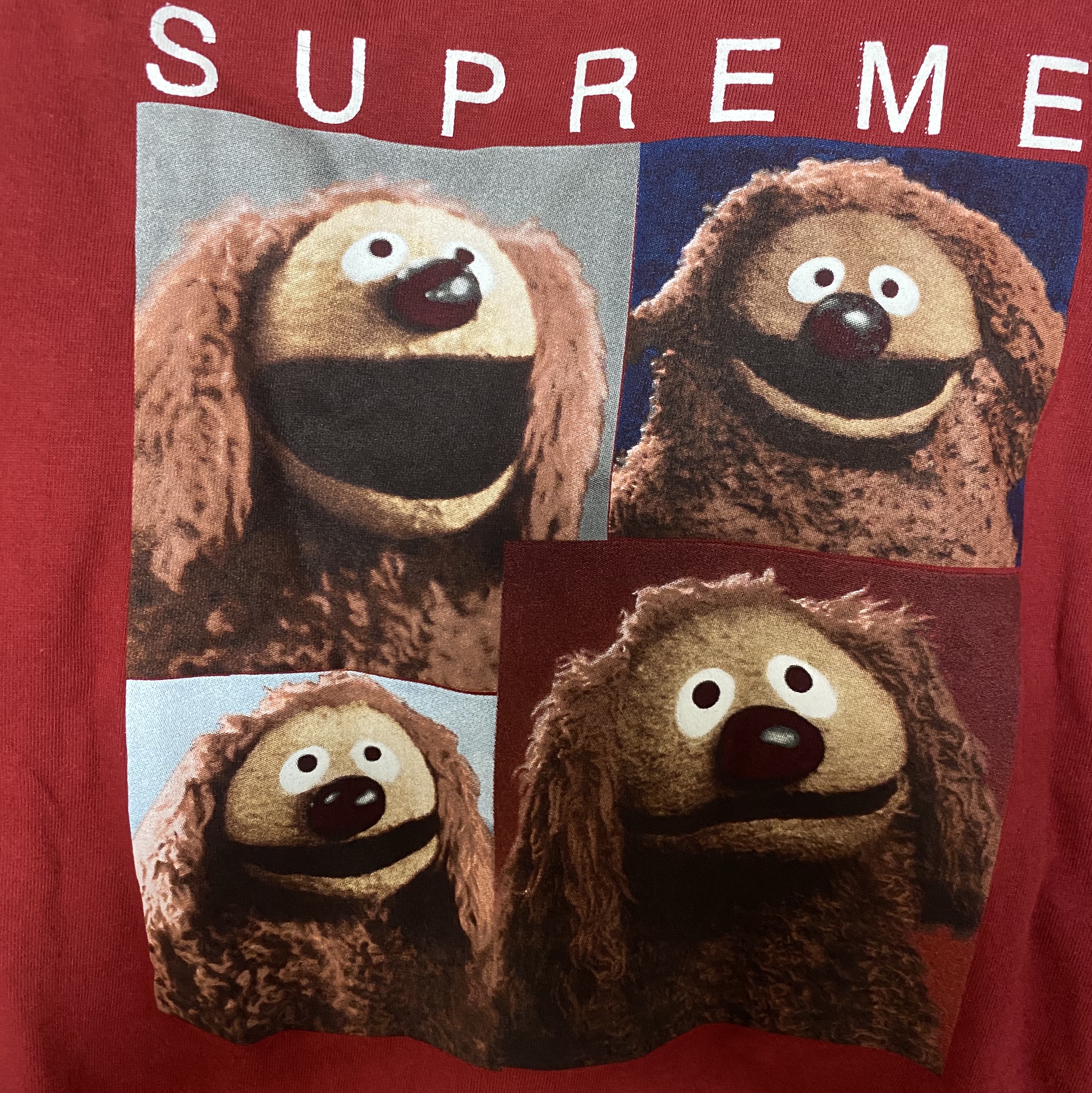 Supreme Rowlf T-Shirt Cardinal - 24SS 착용 스타일
