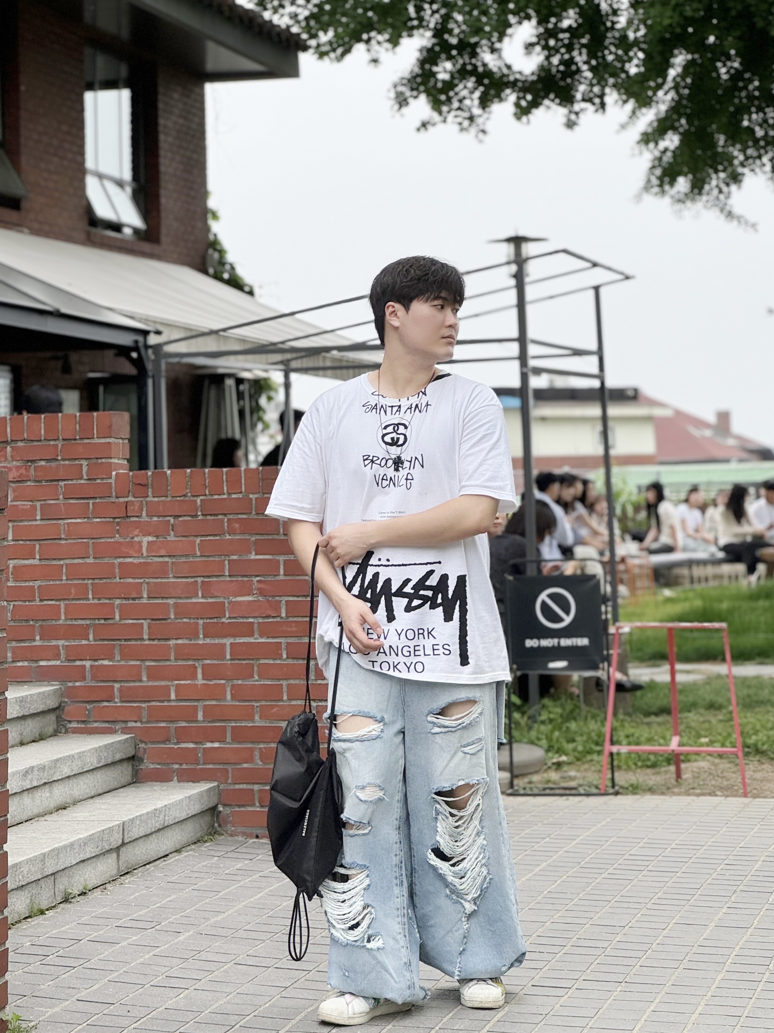 Stussy x Takahiromiyashita The Soloist 40 WT T-Shirt, Chrome Hearts Silichrome CH Cross Pendant Black 2022/2023/2025 착용 스타일
