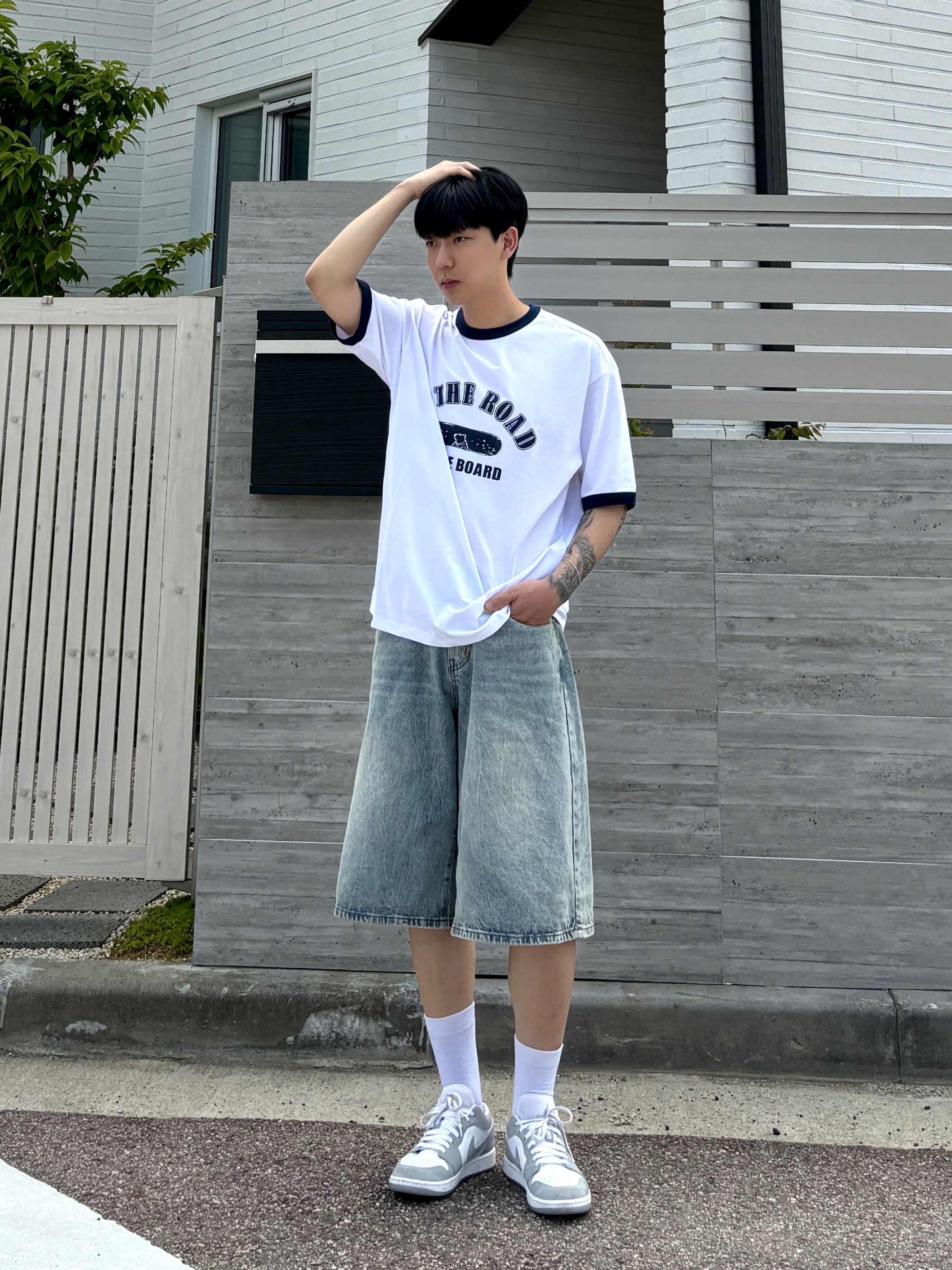 (W) Jordan 1 Low White Wolf Grey 착용 스타일 - 1