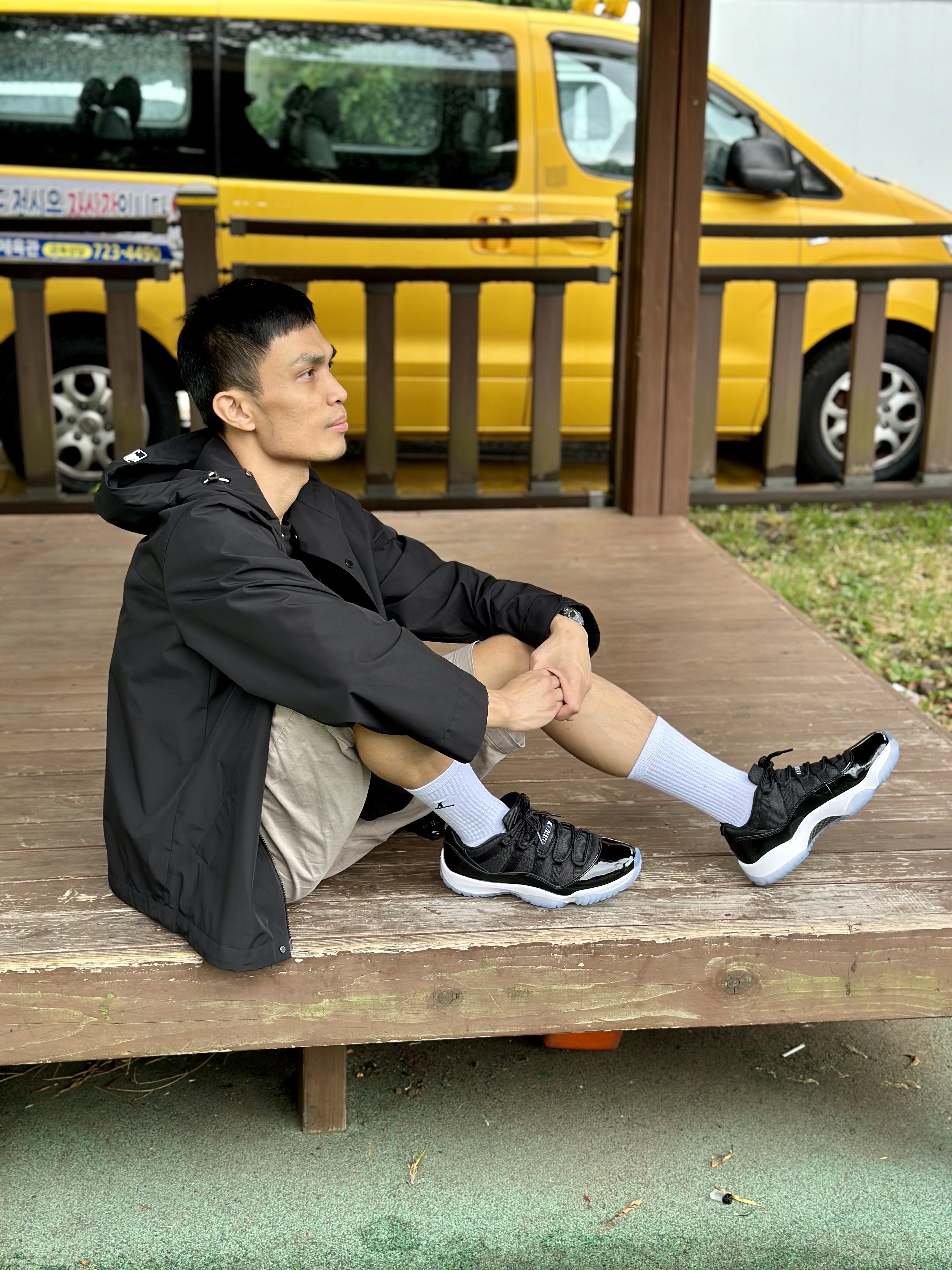Stussy Plush T-Shirt Black, Adidas Yeezy Slide Flax 착용 스타일 - 4