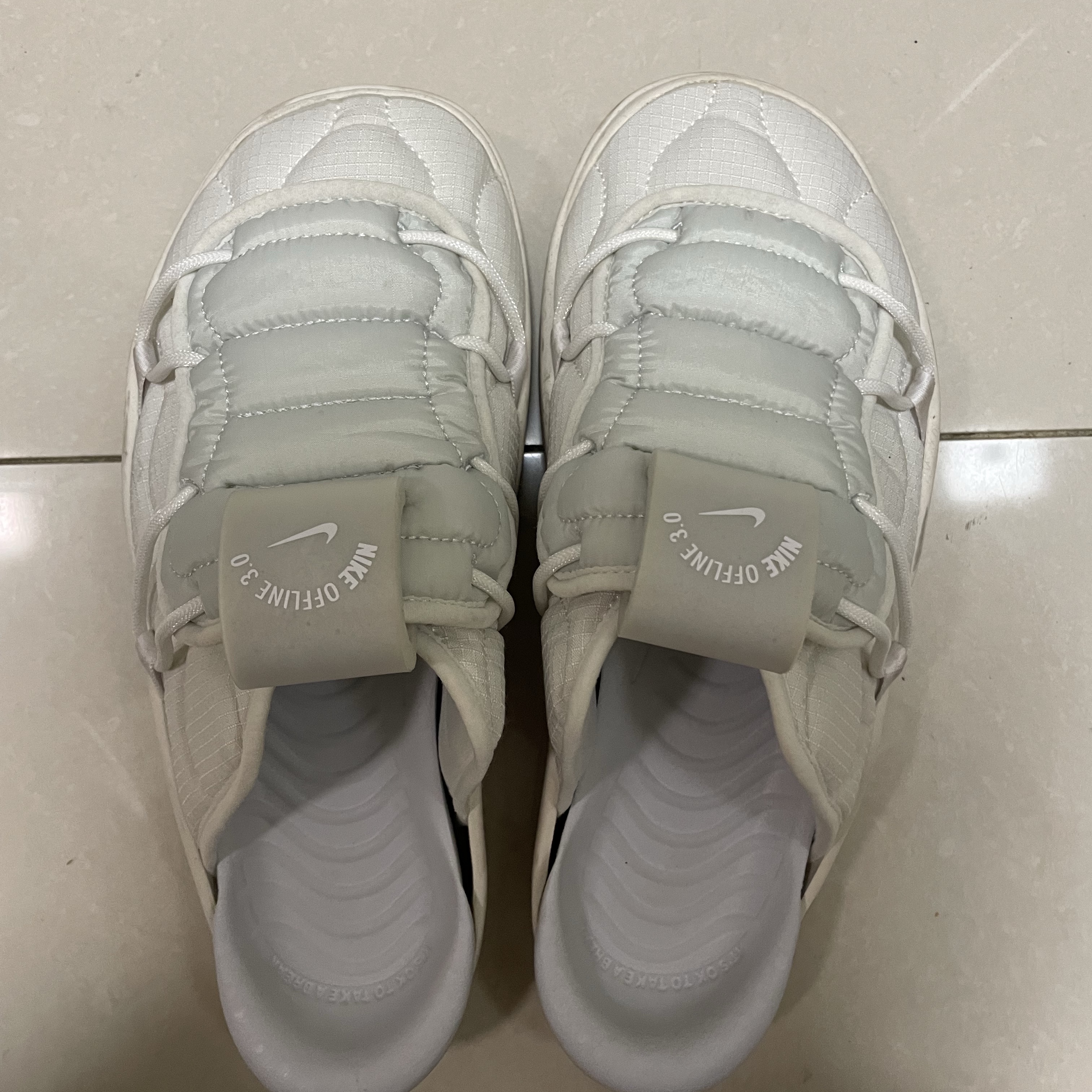 Nike Offline 3.0 Phantom White 착용 스타일