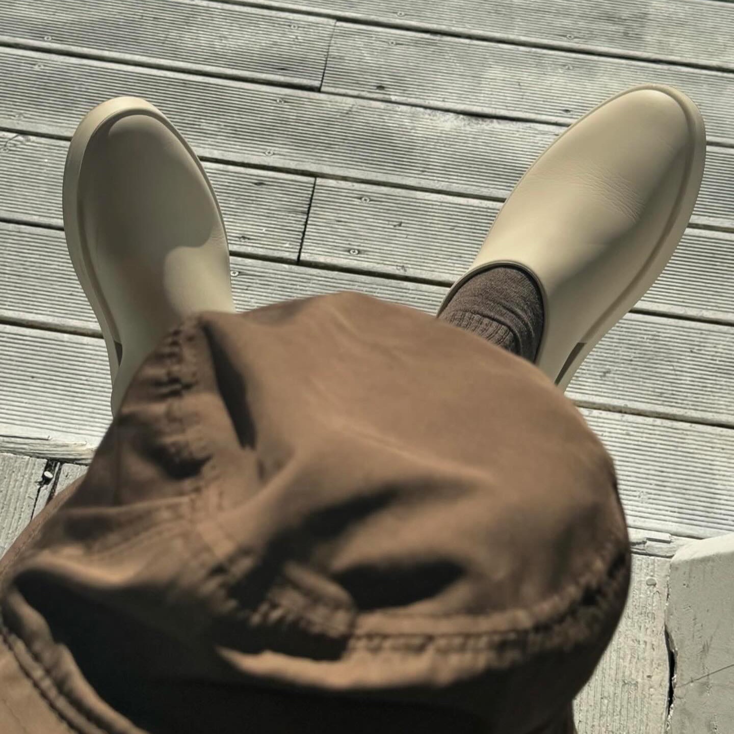 Fear of God The California Dusty Beige 착용 스타일 - 3