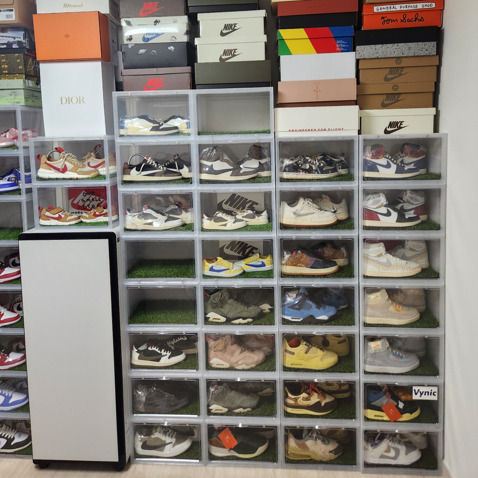 (PS) Jordan 1 x Travis Scott Retro Low OG SP Canary 착용 스타일 - 7