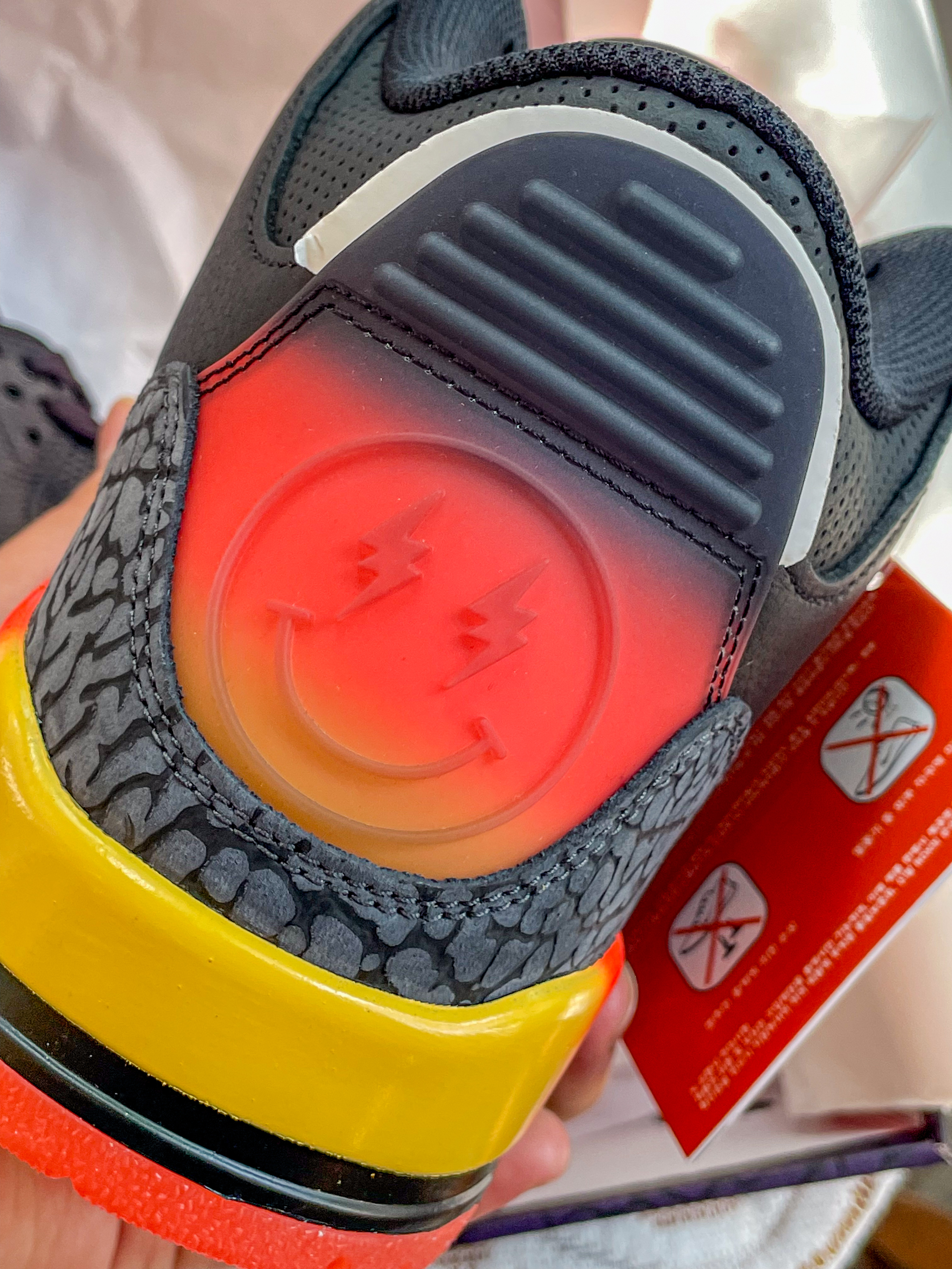 Jordan 3 x J Balvin Retro SP Rio 착용 스타일 - 5