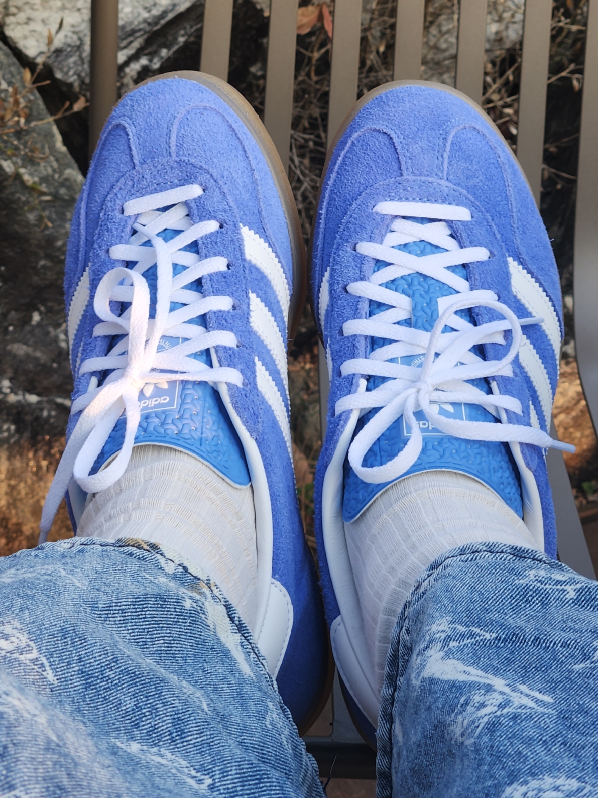 (W) Adidas Gazelle Indoor Blue Fusion Cloud White 착용 스타일
