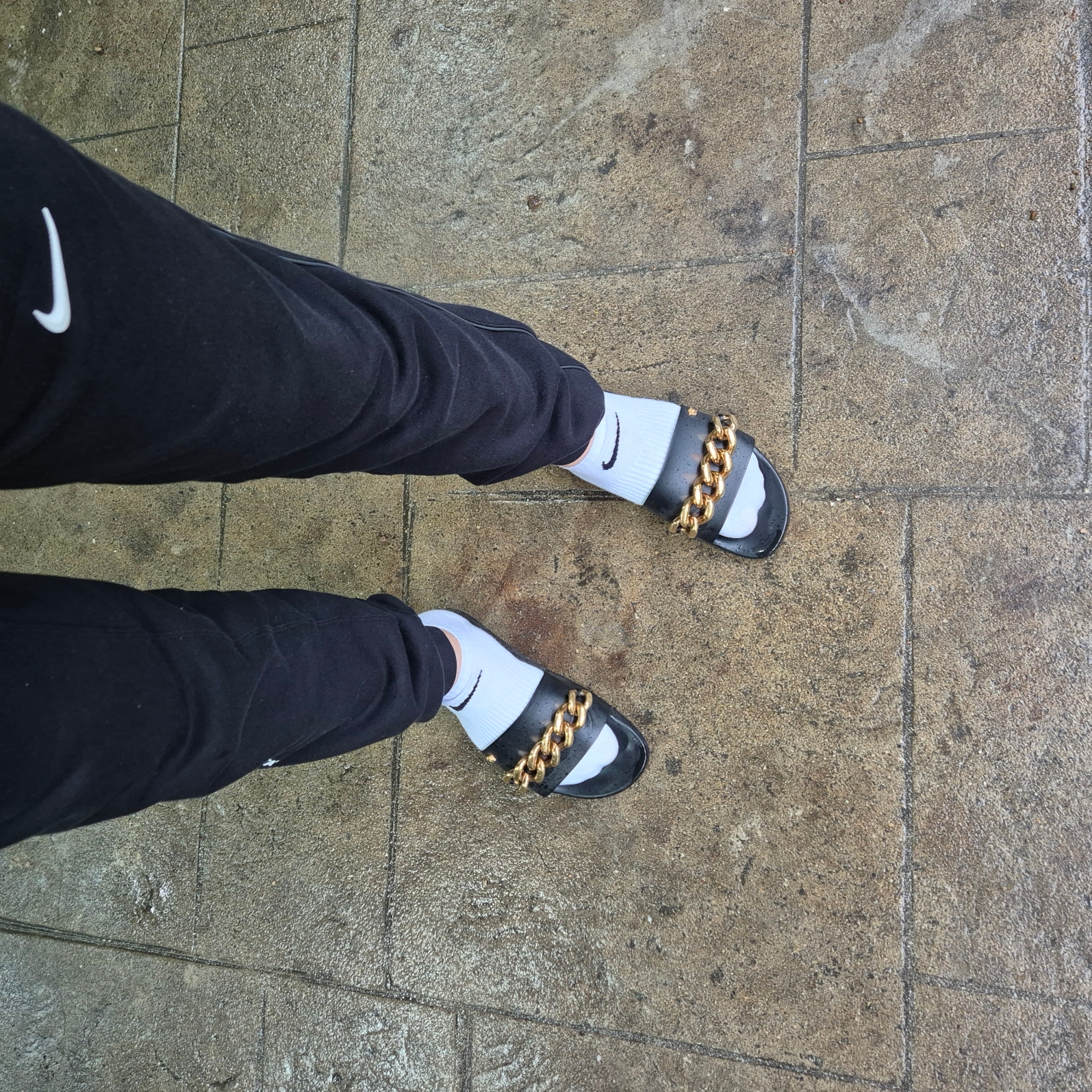 Nike x Drake Nocta Fleece Pants Black (FN7661-010), Nike x Drake Nocta Max 90 T-Shirt Black (FN7663-010) 착용 스타일 - 2