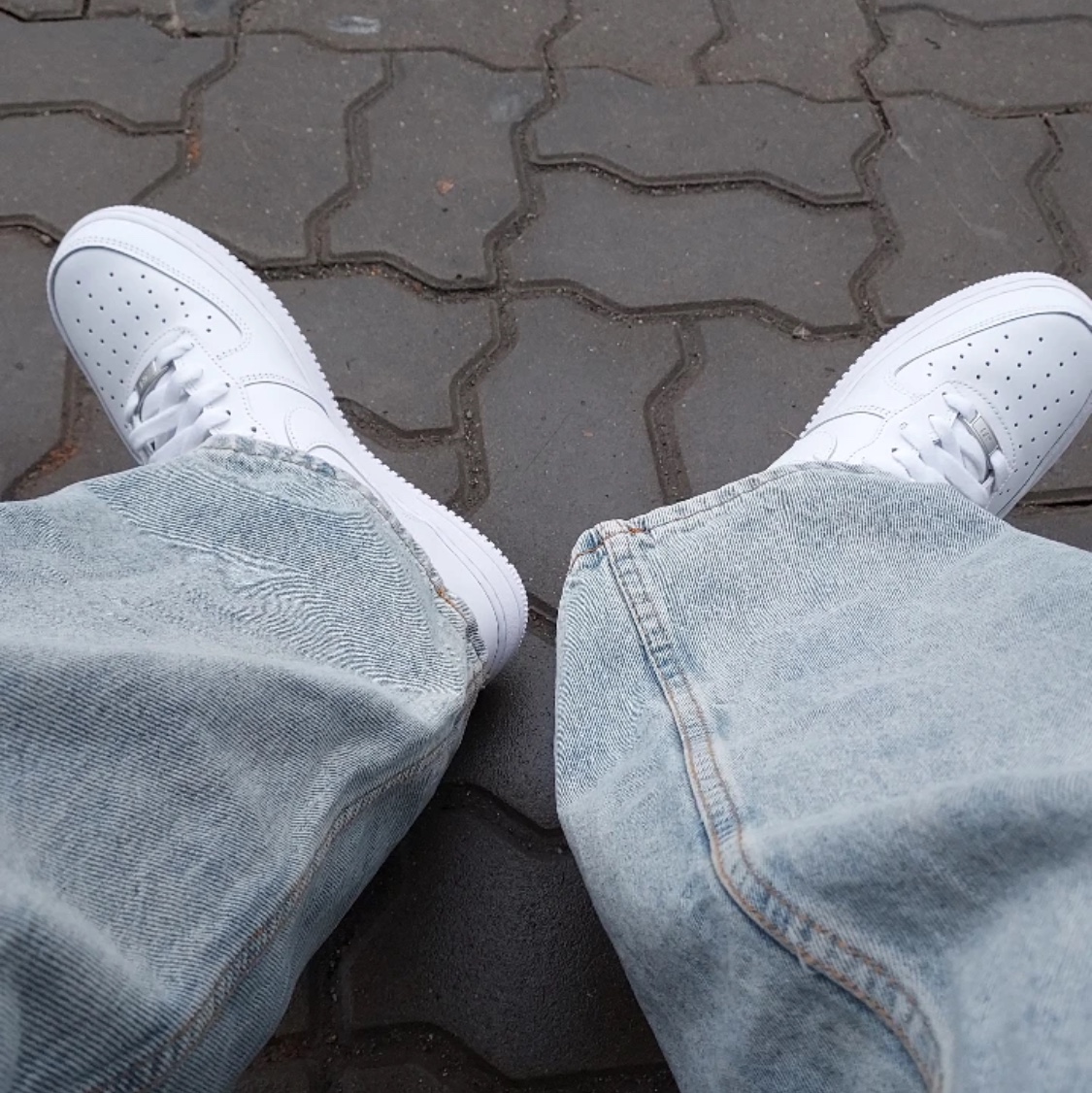 Nike Air Force 1 '07 Low White 착용 스타일
