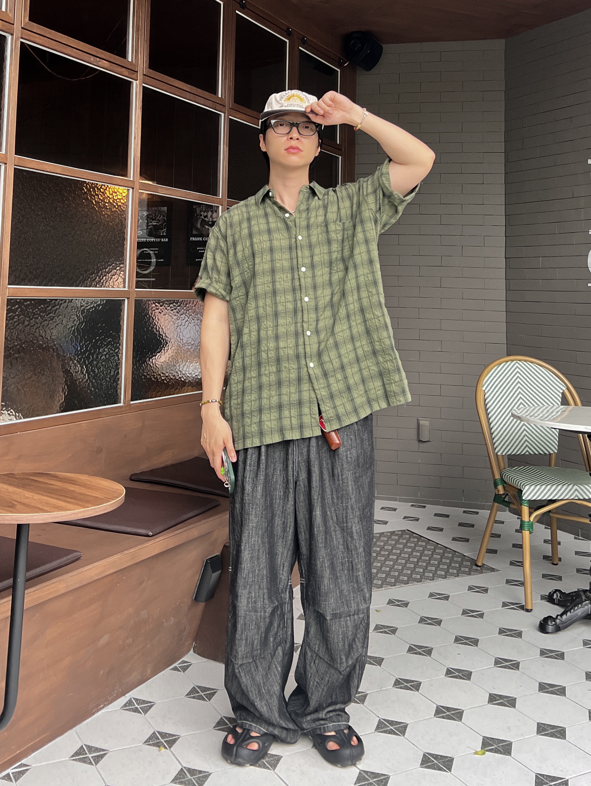 Keen Shanti Black Dawn Blue 착용 스타일 - 1