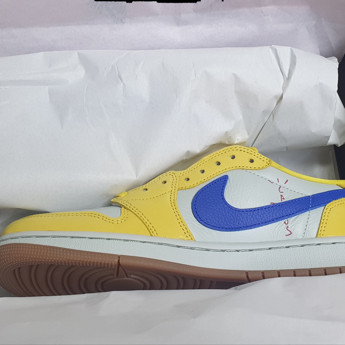 (W) Jordan 1 x Travis Scott Retro Low OG SP Canary ์ฐฉ์ฉ ์คํ์ผ - 2
