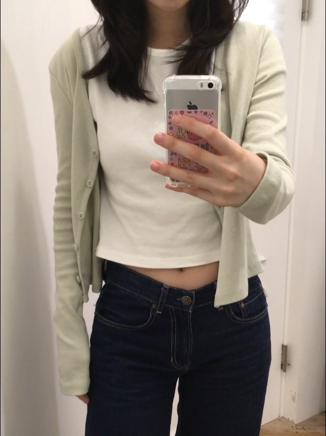 (W) Glowny G Baby T-Shirt White 착용 스타일