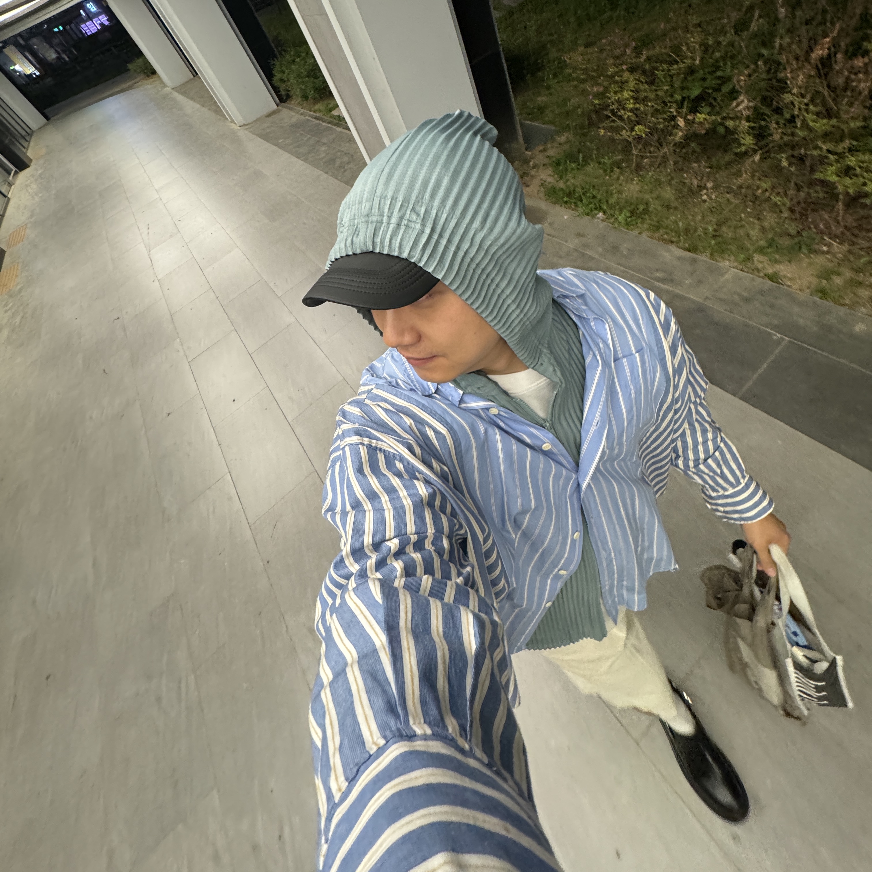 Stussy Washed Stock Bucket Hat Charcoal, Adidas Adizero Adios Pro 3 Crystal White 착용 스타일 - 8