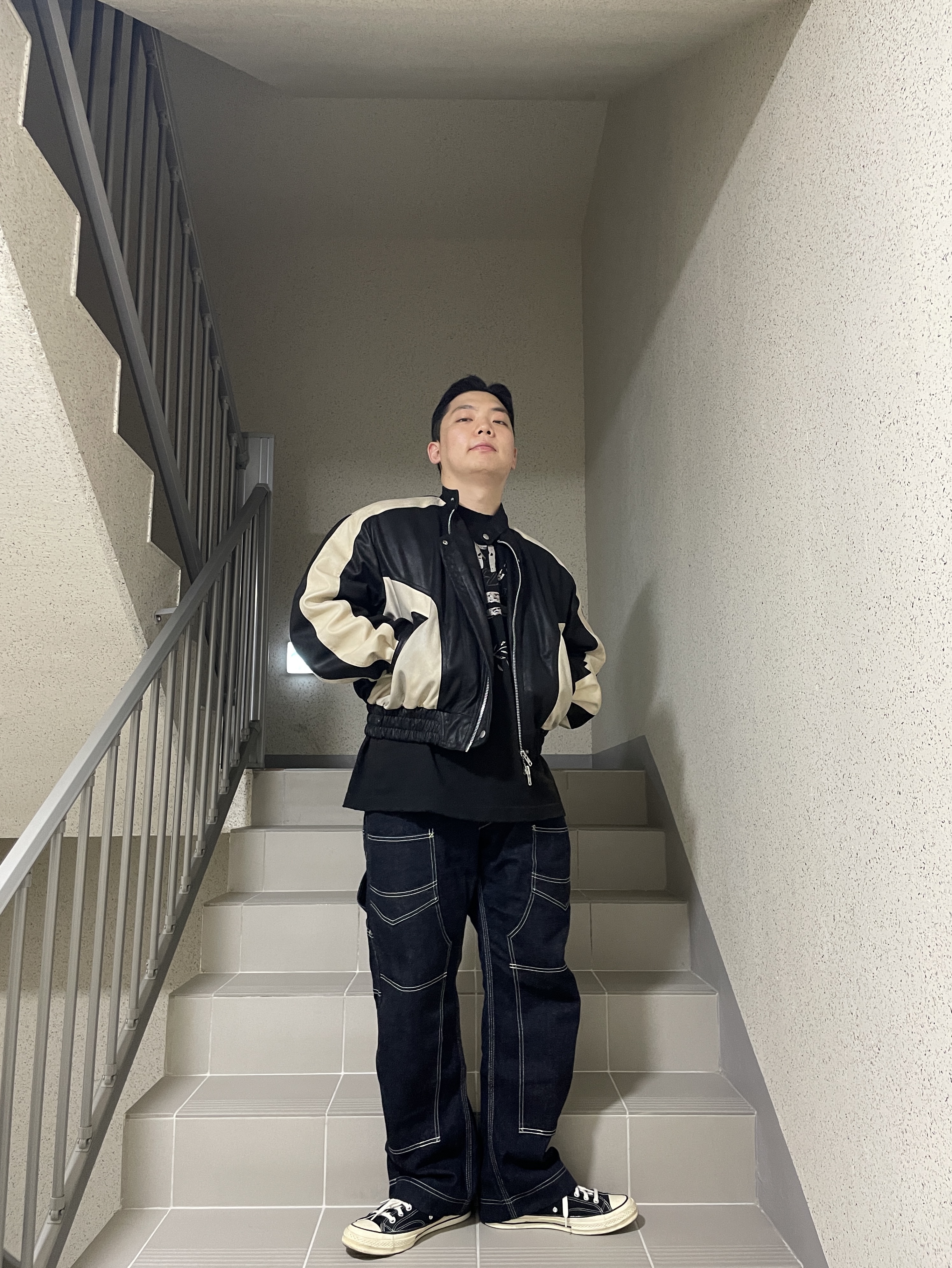 Converse Chuck 70 Hi Black 착용 스타일 - 2