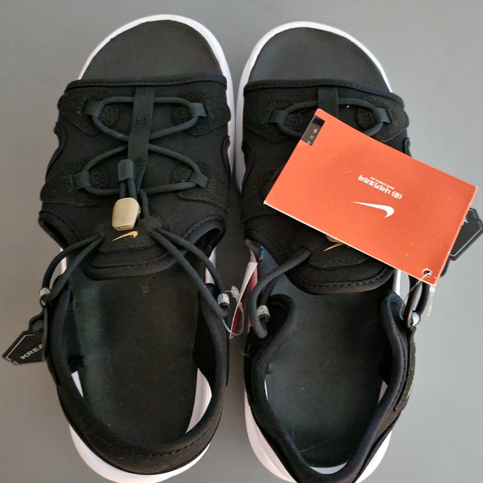 (W) Nike Air Max Koko Sandal Black White 착용 스타일