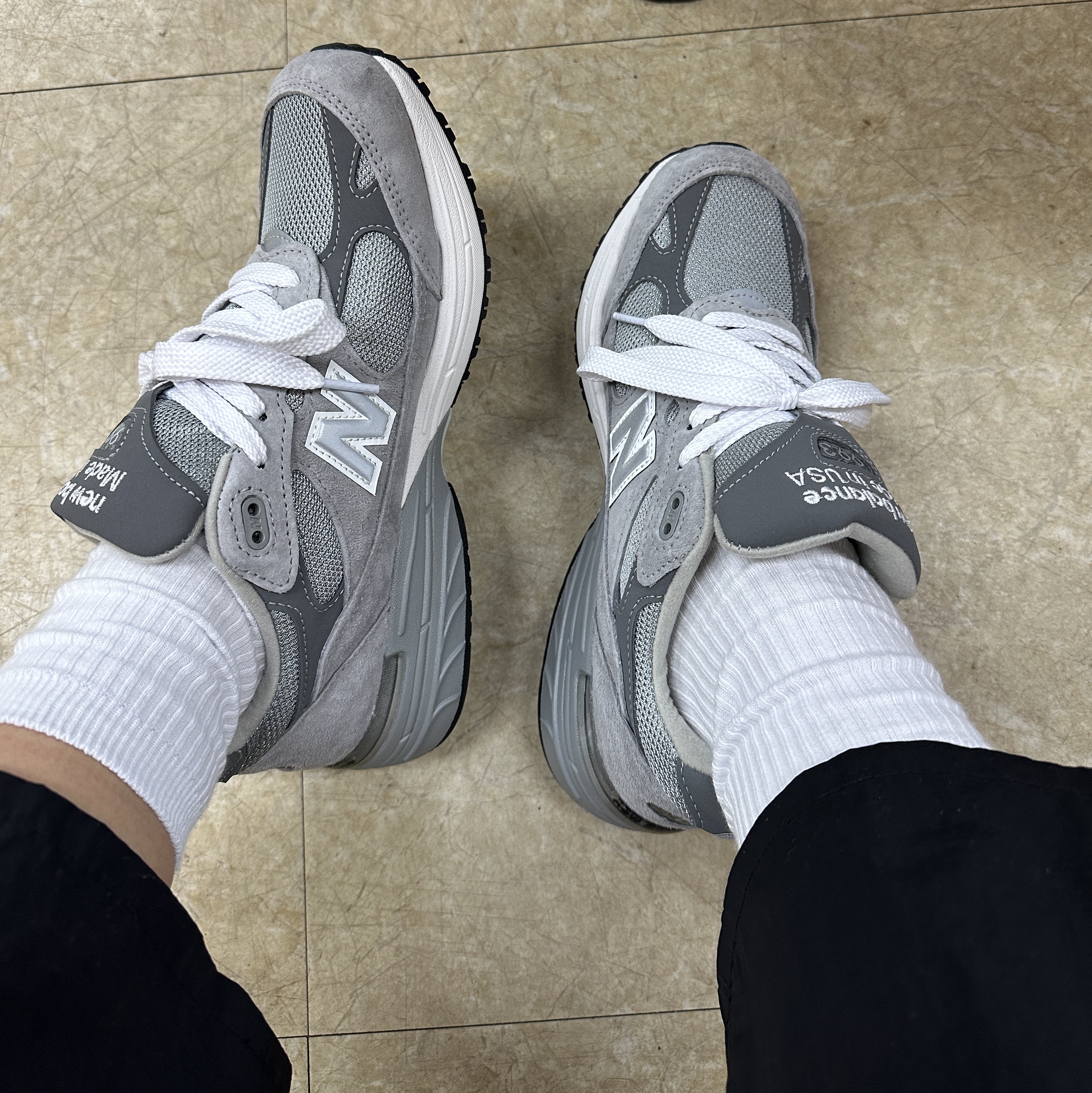New Balance 993 Made in USA Grey - D Standard 착용 스타일