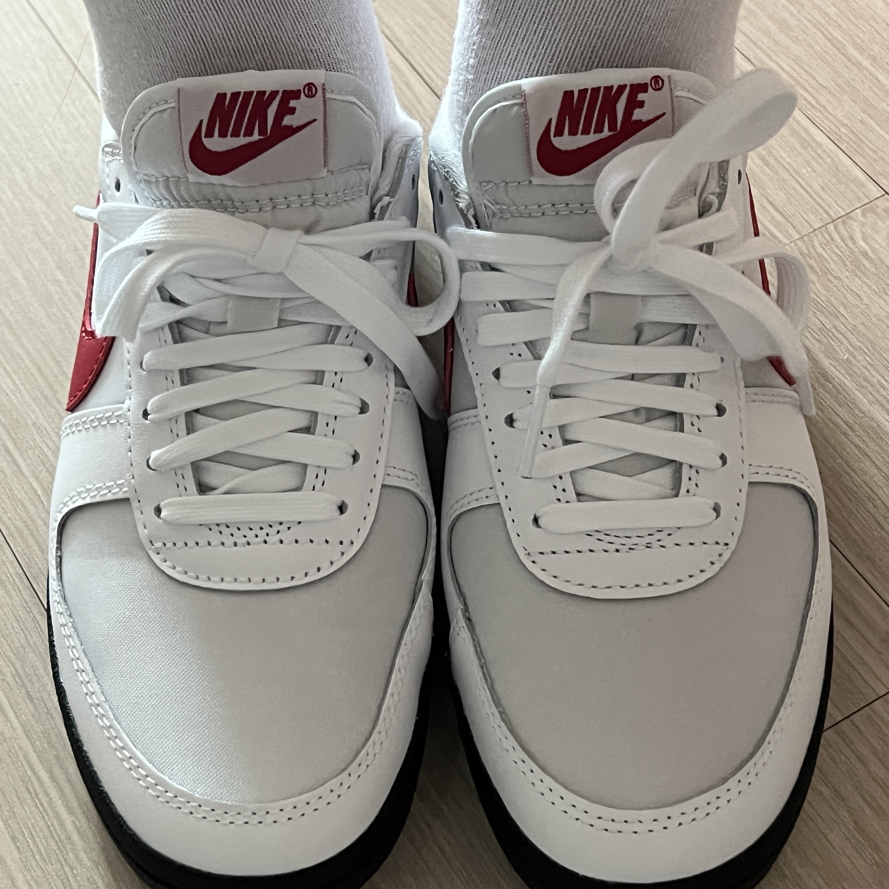 Nike Field General 82 SP White and Varsity Red 착용 스타일 - 2