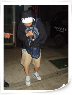 Jordan 4 Retro Industrial Blue, Jordan 4 Retro Military Blue 2006 착용 스타일 - 2