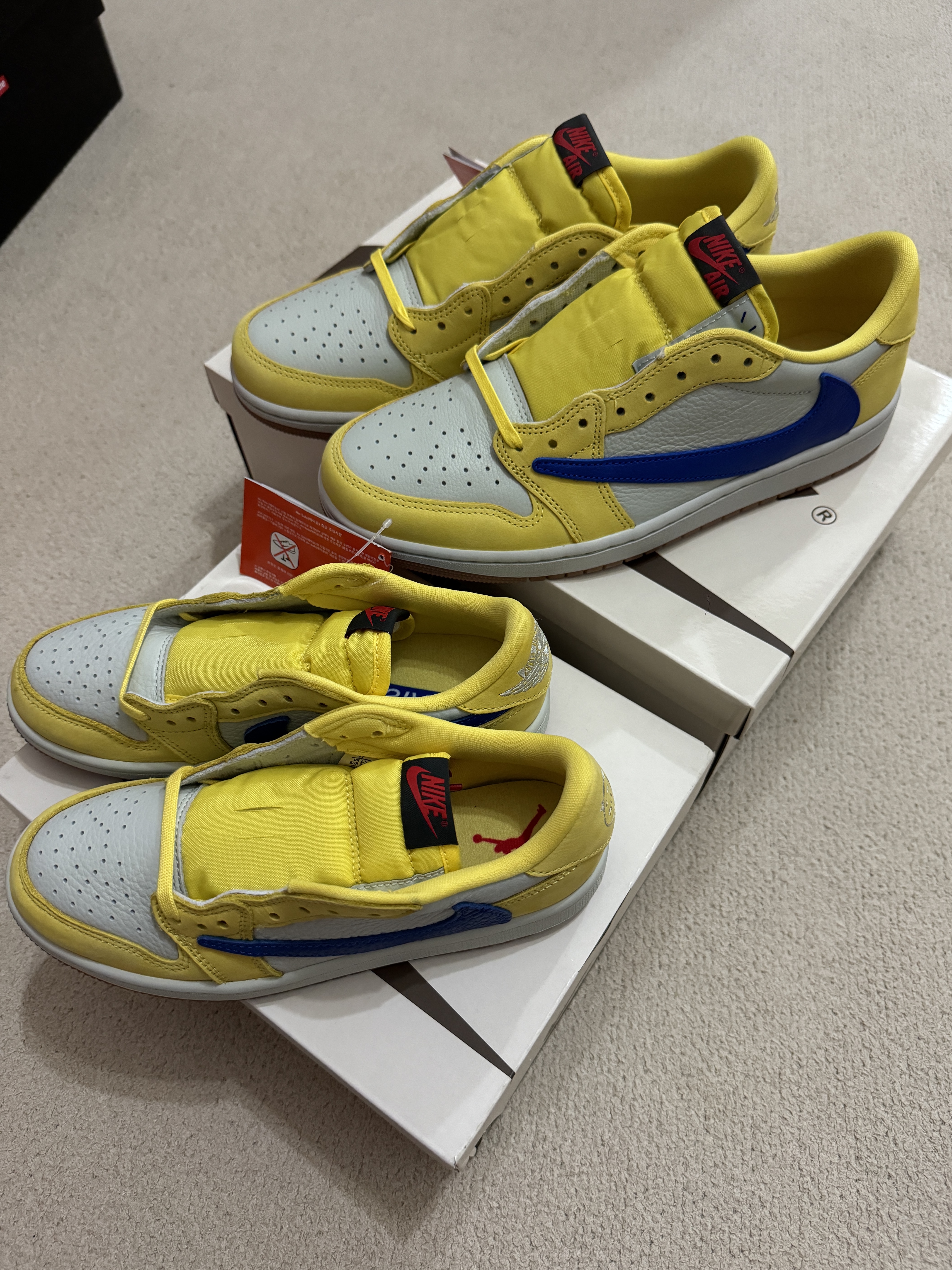 (W) Jordan 1 x Travis Scott Retro Low OG SP Canary 착용 스타일 - 2