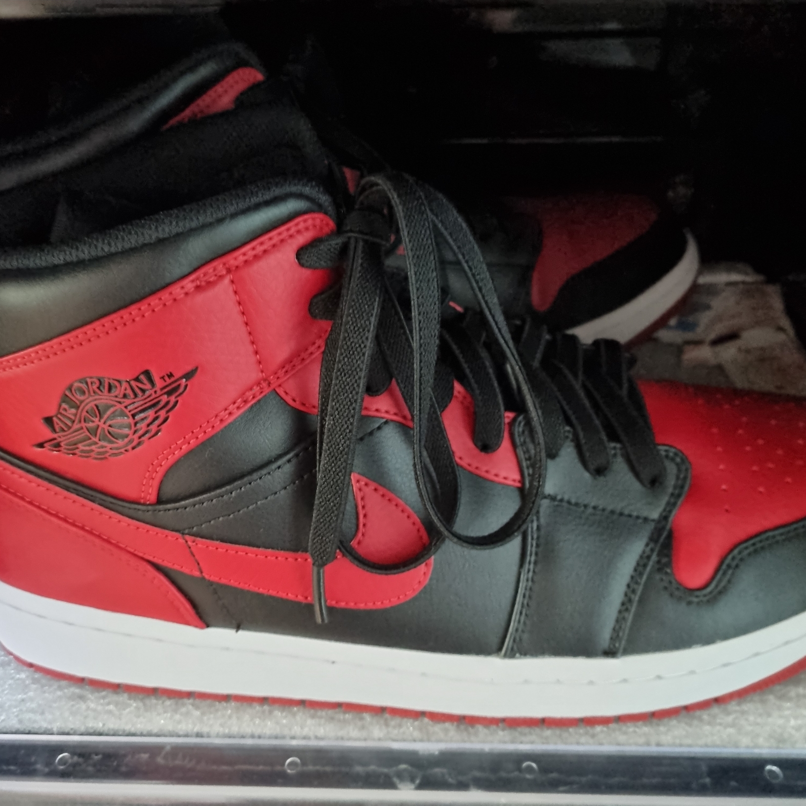 Jordan 1 Mid Bred Banned 2020 착용 스타일