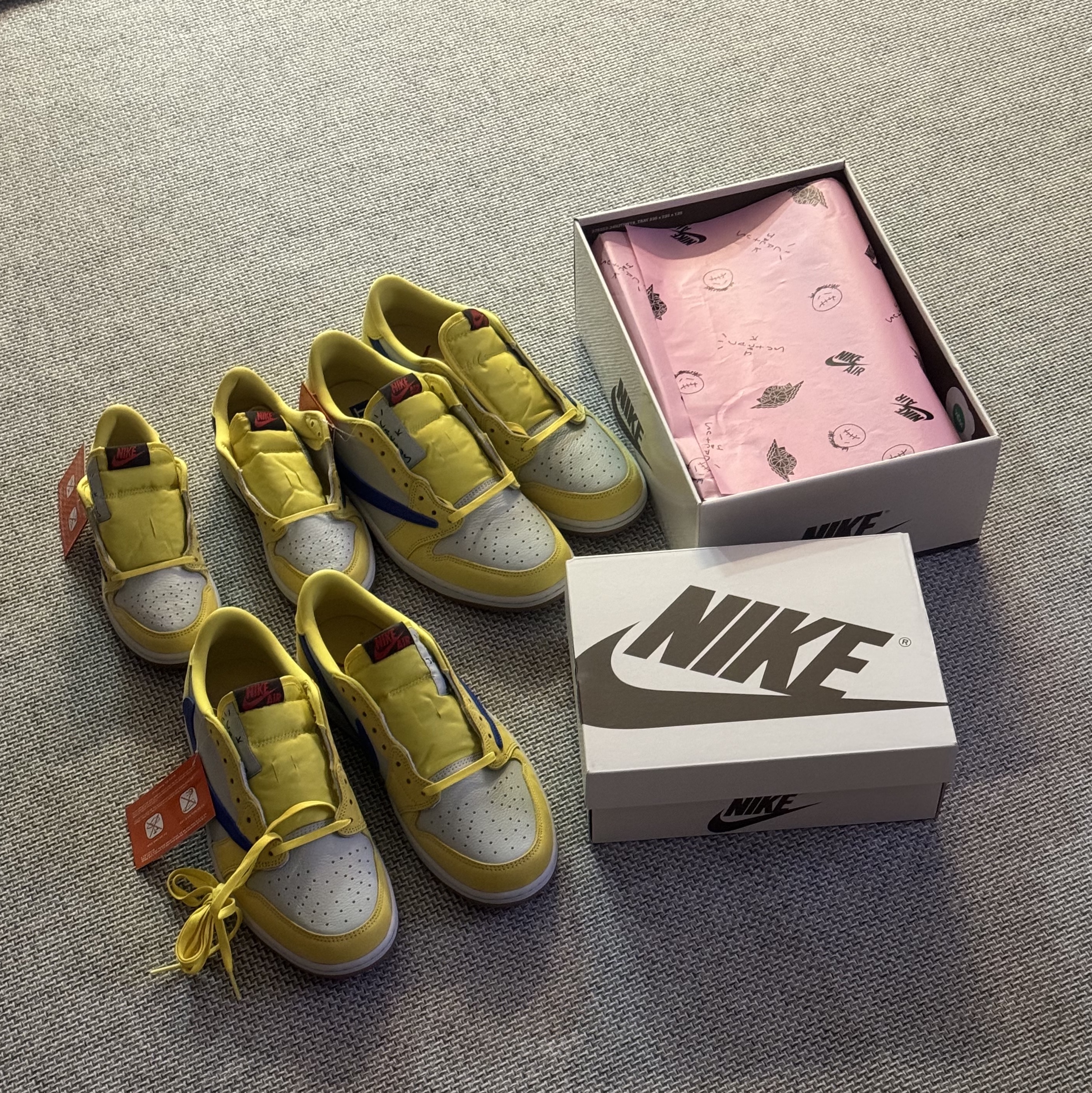(W) Jordan 1 x Travis Scott Retro Low OG SP Canary, (PS) Jordan 1 x Travis Scott Retro Low OG SP Canary 착용 스타일 - 3