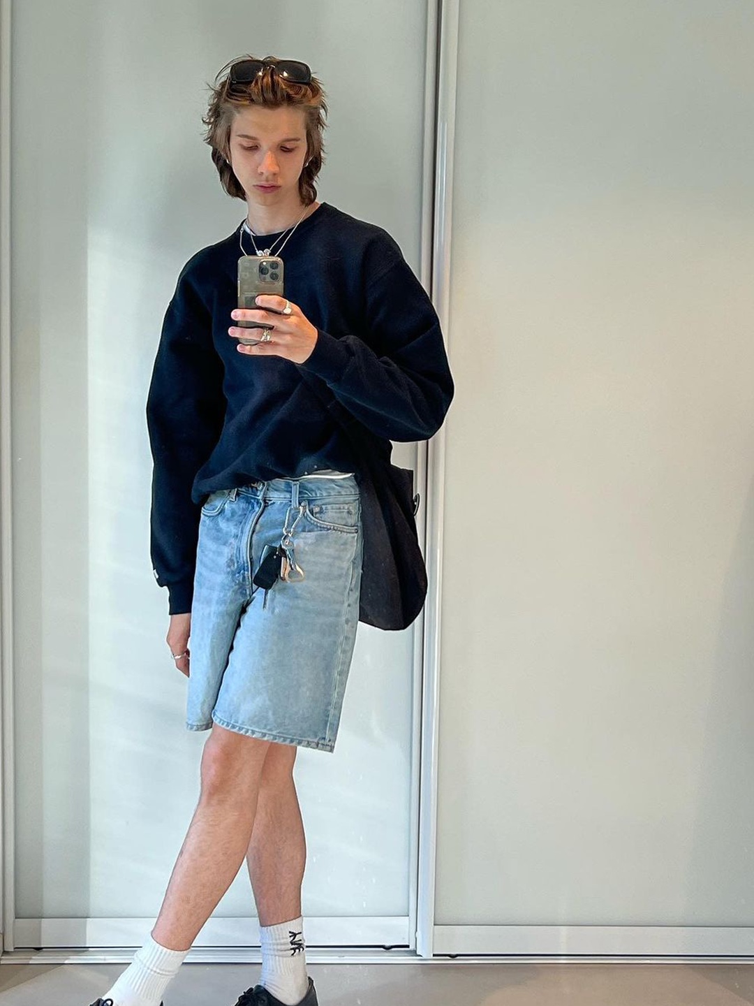 Supreme x Nike Denim Short Indigo - 24SS, Millo Archive Denim Bermuda Pants Mid Blue 착용 스타일 - 4