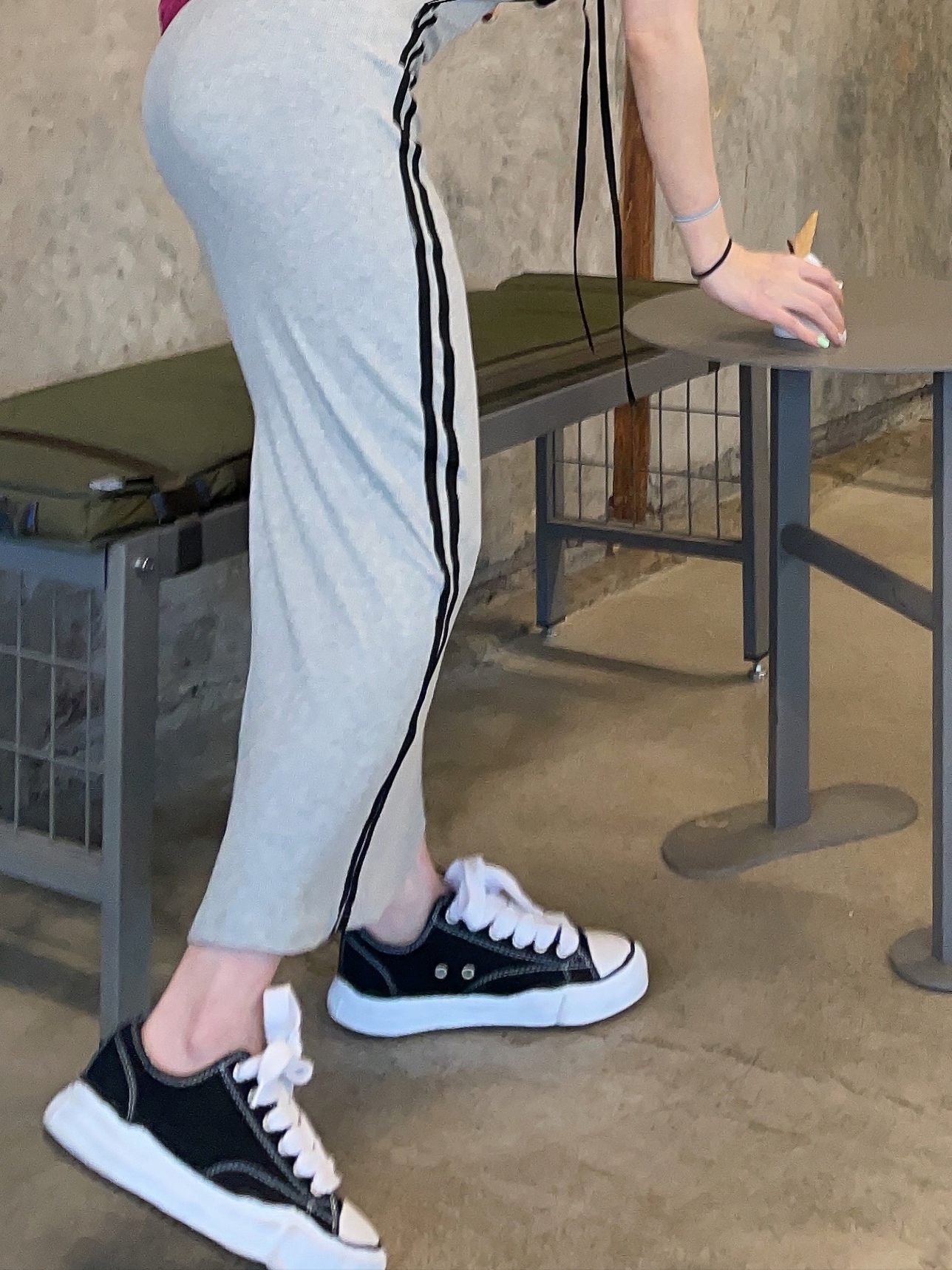 Maison Mihara Yasuhiro Peterson OG Sole Canvas Low Sneakers Black, Arc'teryx Heliad 10 Backpack Synth 착용 스타일 - 2