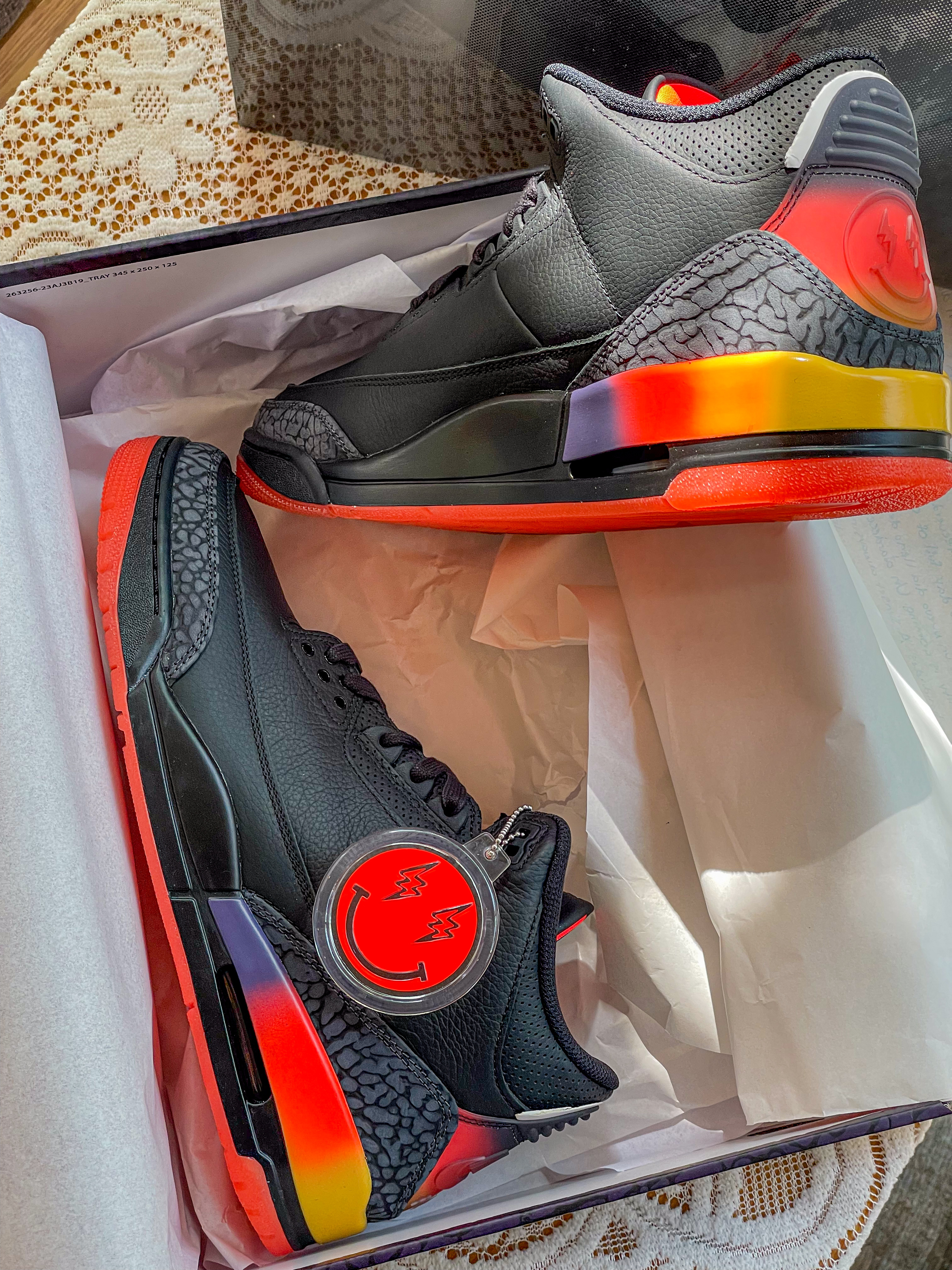 Jordan 3 x J Balvin Retro SP Rio 착용 스타일 - 4