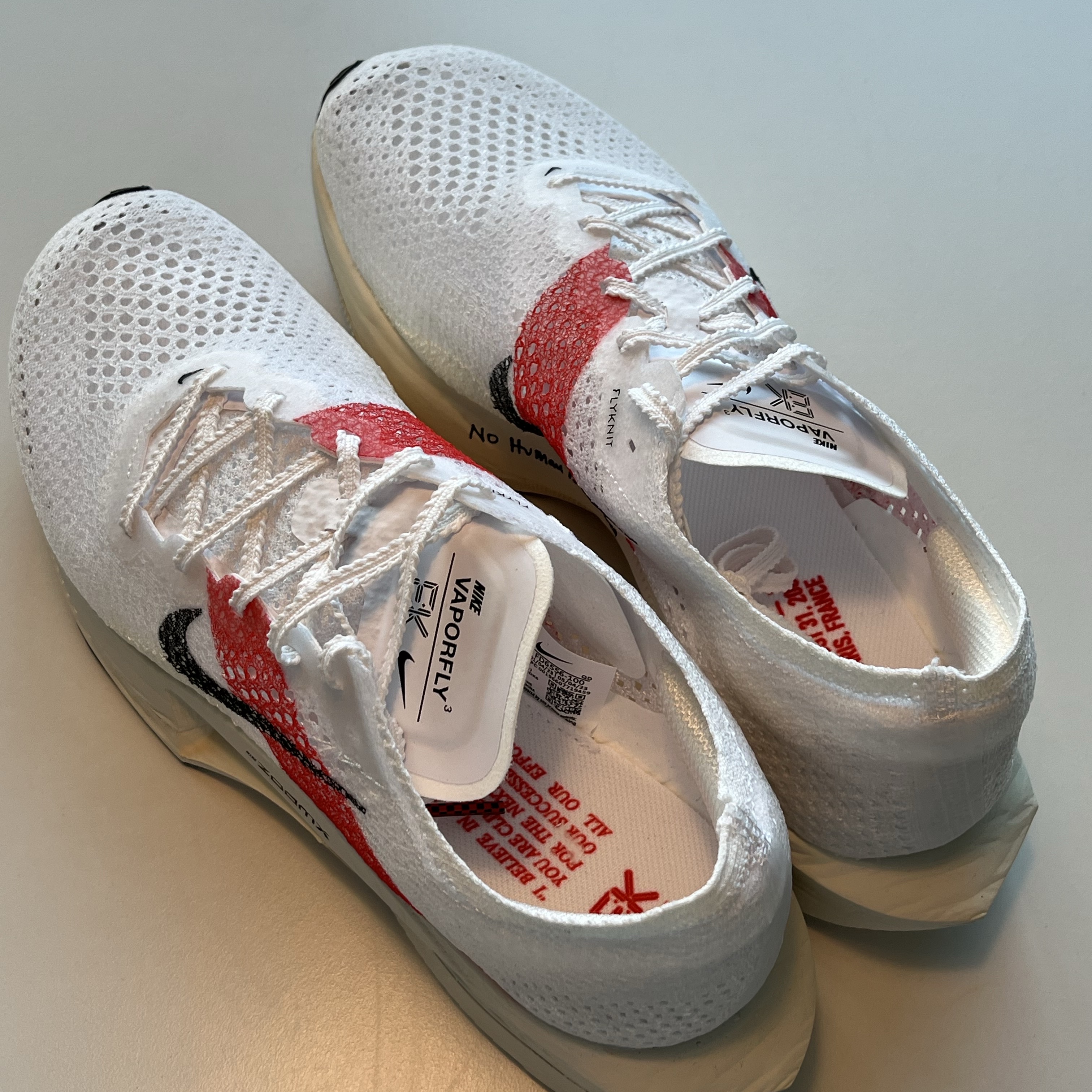 Nike ZoomX Vaporfly Next% 3 Eliud Kipchoge 착용 스타일