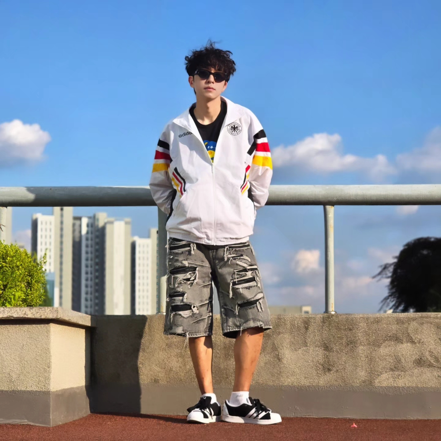 Adidas Germany 1996 Woven Track Jacket White - KR Sizing, Adidas Germany 1996 Woven Track Jacket White - US Sizing 착용 스타일 - 7