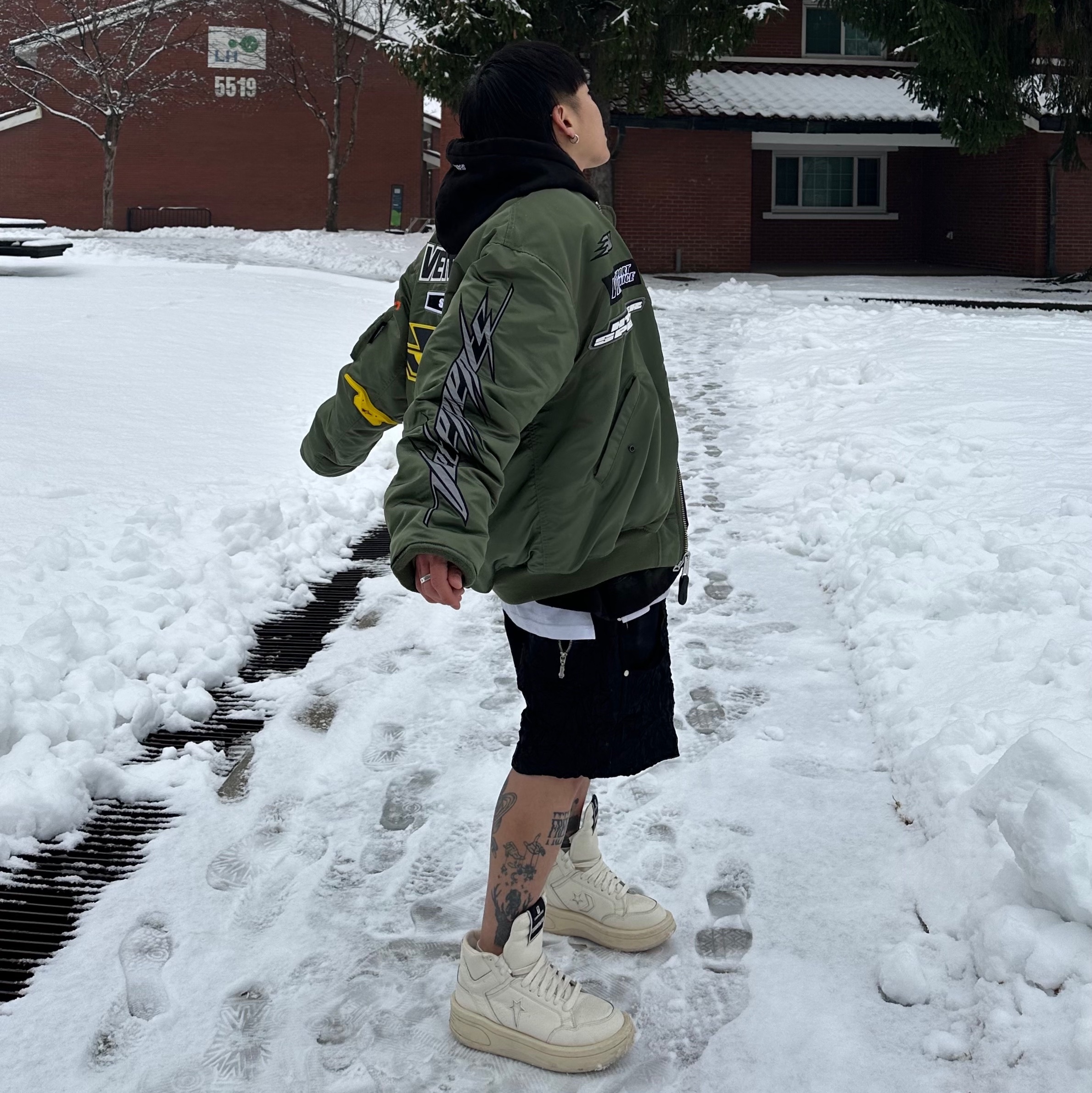 Converse x Drkshdw Turbowpn Egret 착용 스타일 - 2