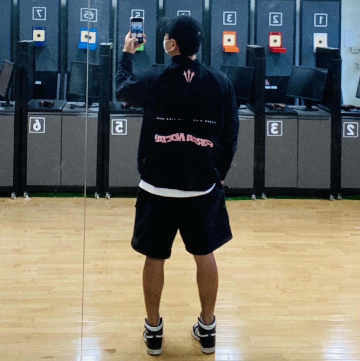 (W) Nike x Drake Nocta NRG LR L/S Crew Black (DV3631-010) 착용 스타일