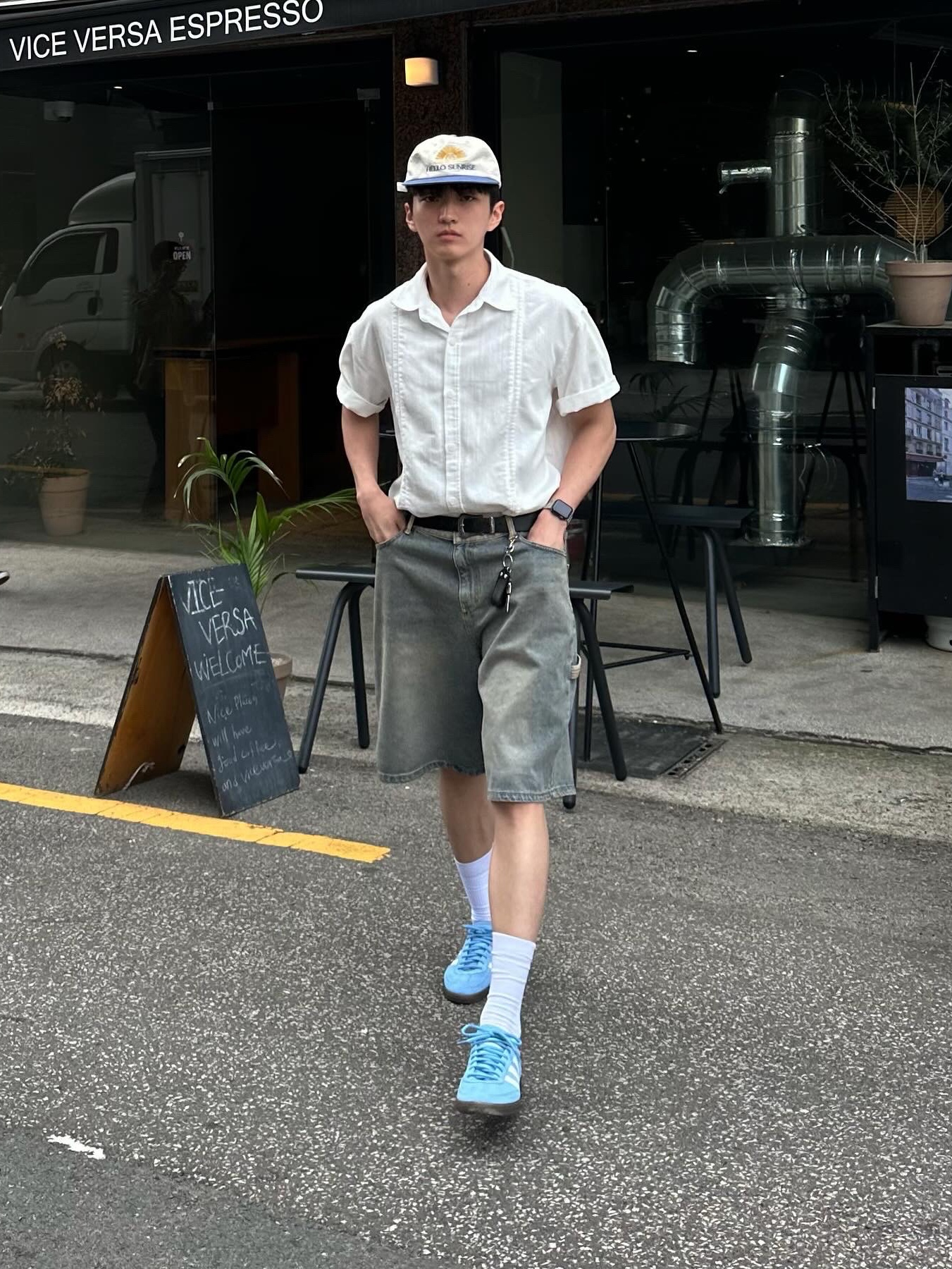 Adidas Spezial Handball Light Blue 착용 스타일 - 1