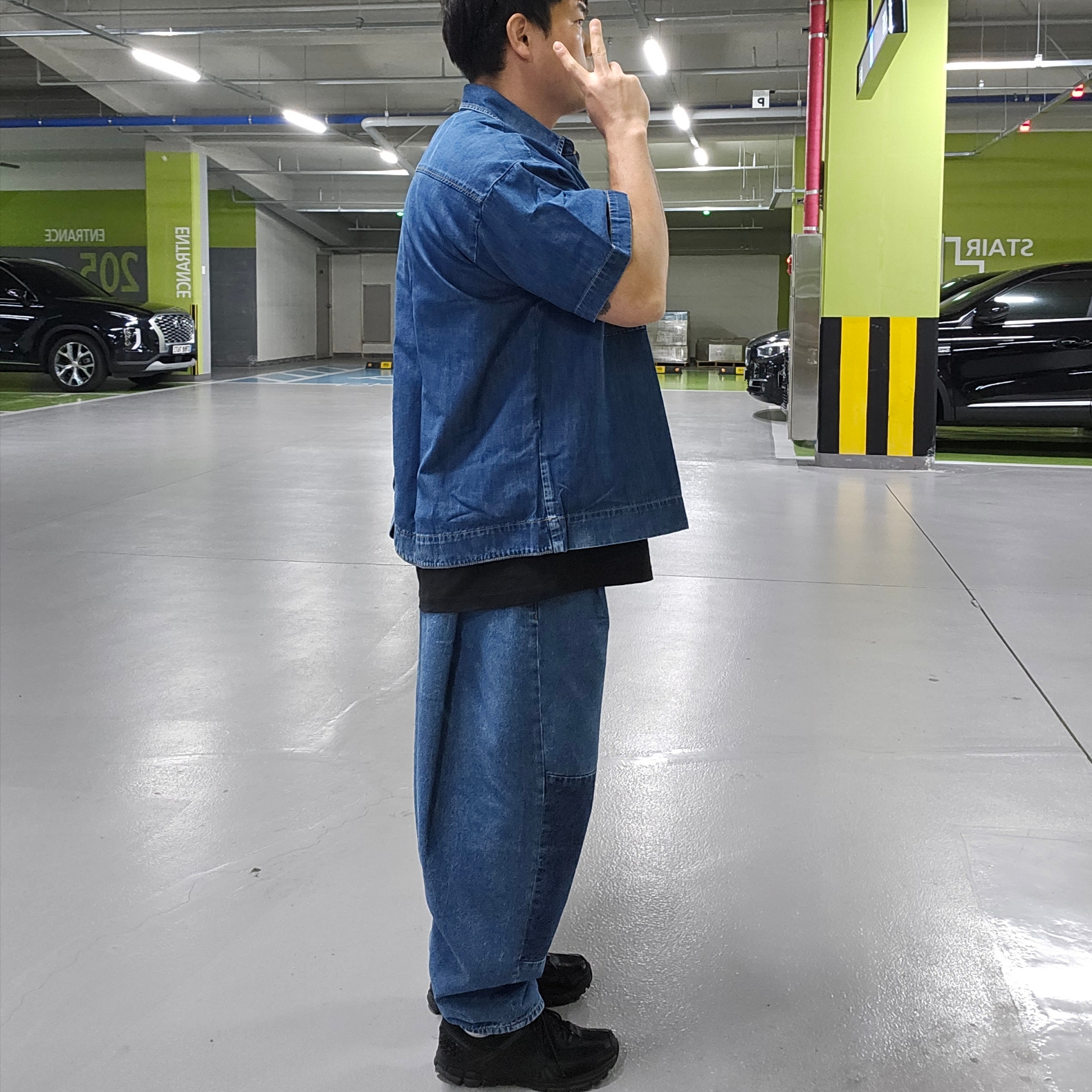 NON FLOOR Summer Sunfade Short Sleeved Shirts Blue, Supreme x The North Face S/S Top Black - 24SS 착용 스타일 - 2